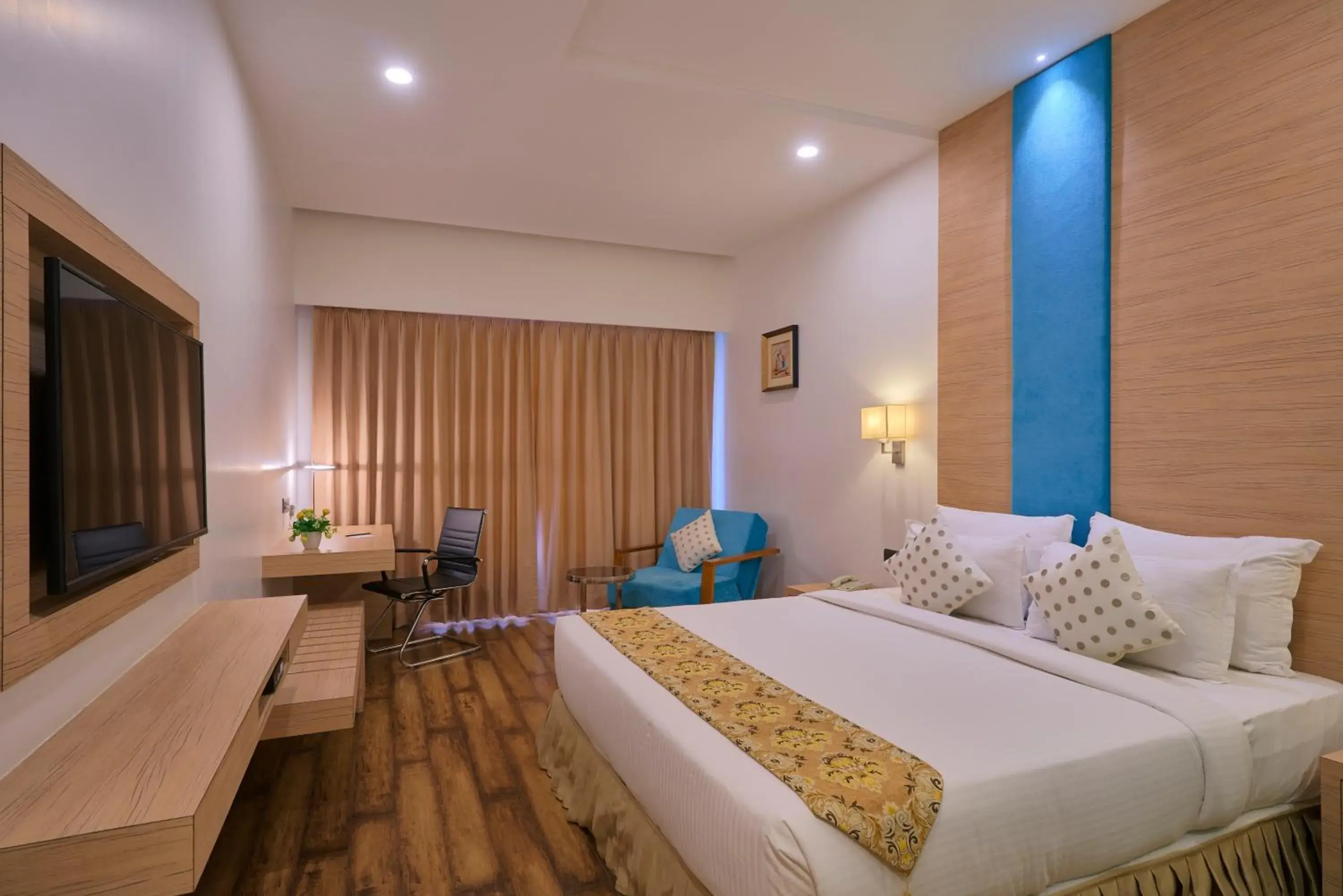 Photo of the whole room, Bed in SKK Blu Hotel & Spa Photo of the whole room, Bed in SKK Blu Hotel & Spa