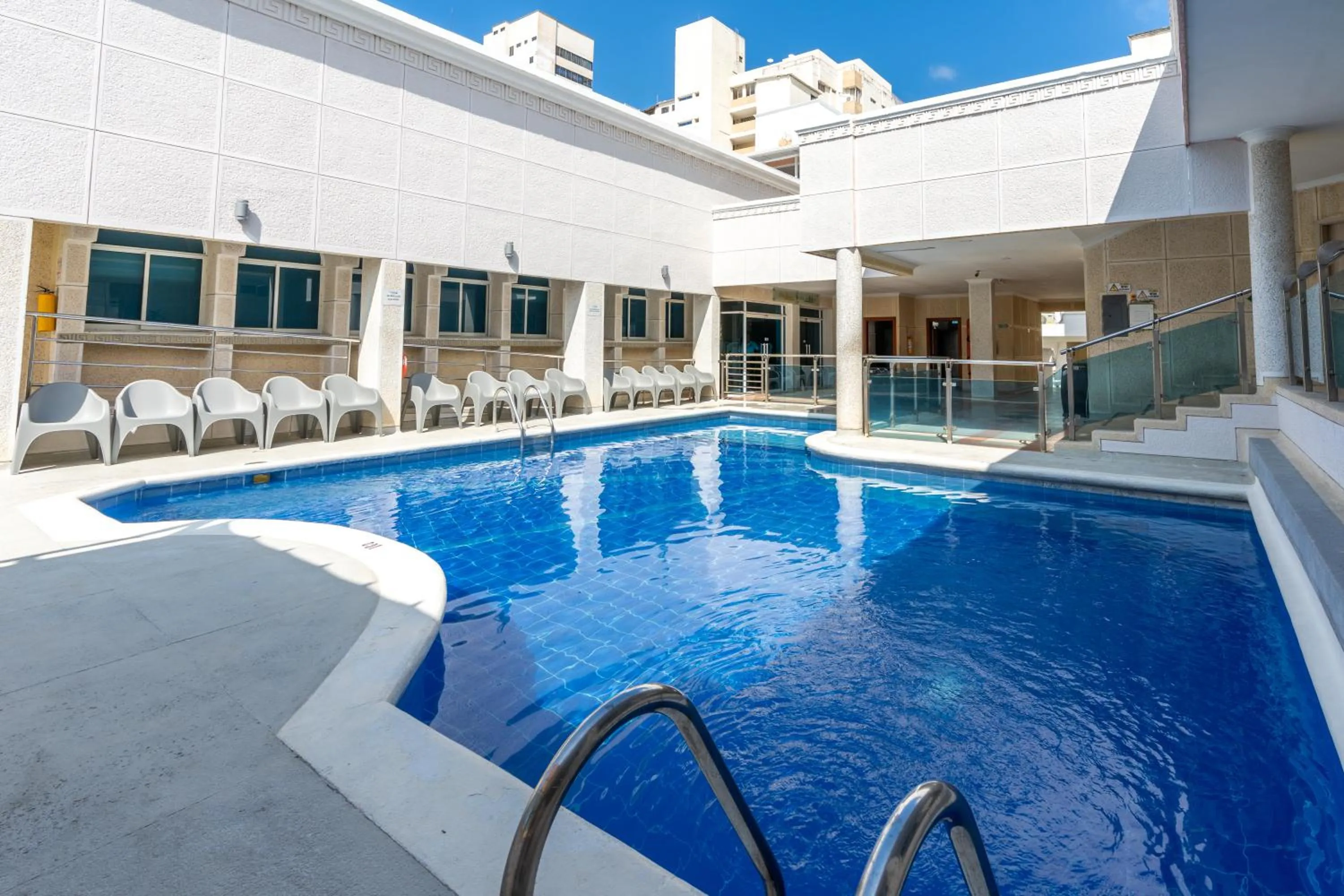 Pool view in Hotel Arhuaco Rodadero