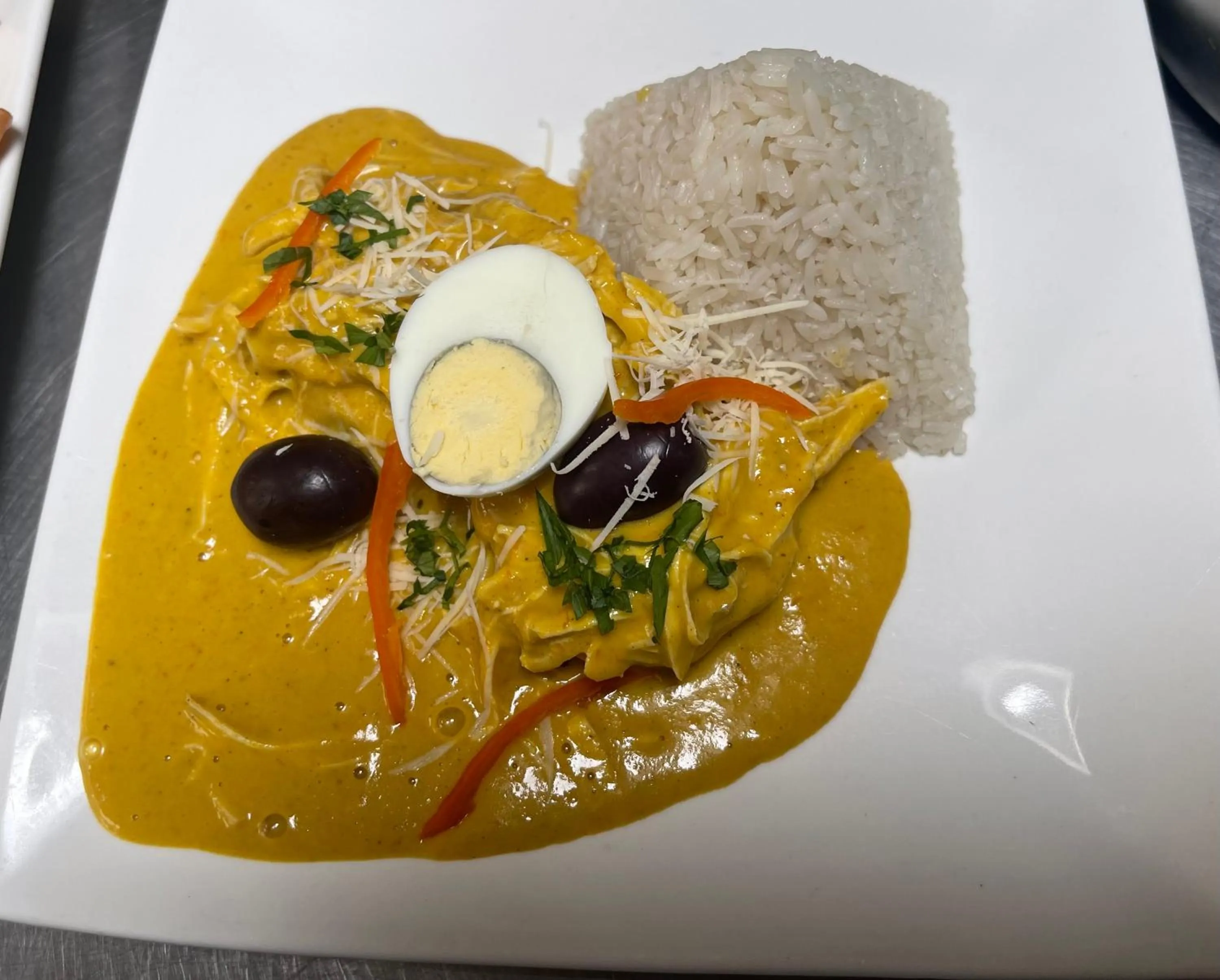 Restaurant/places to eat in Peru Star Apart-Hotel