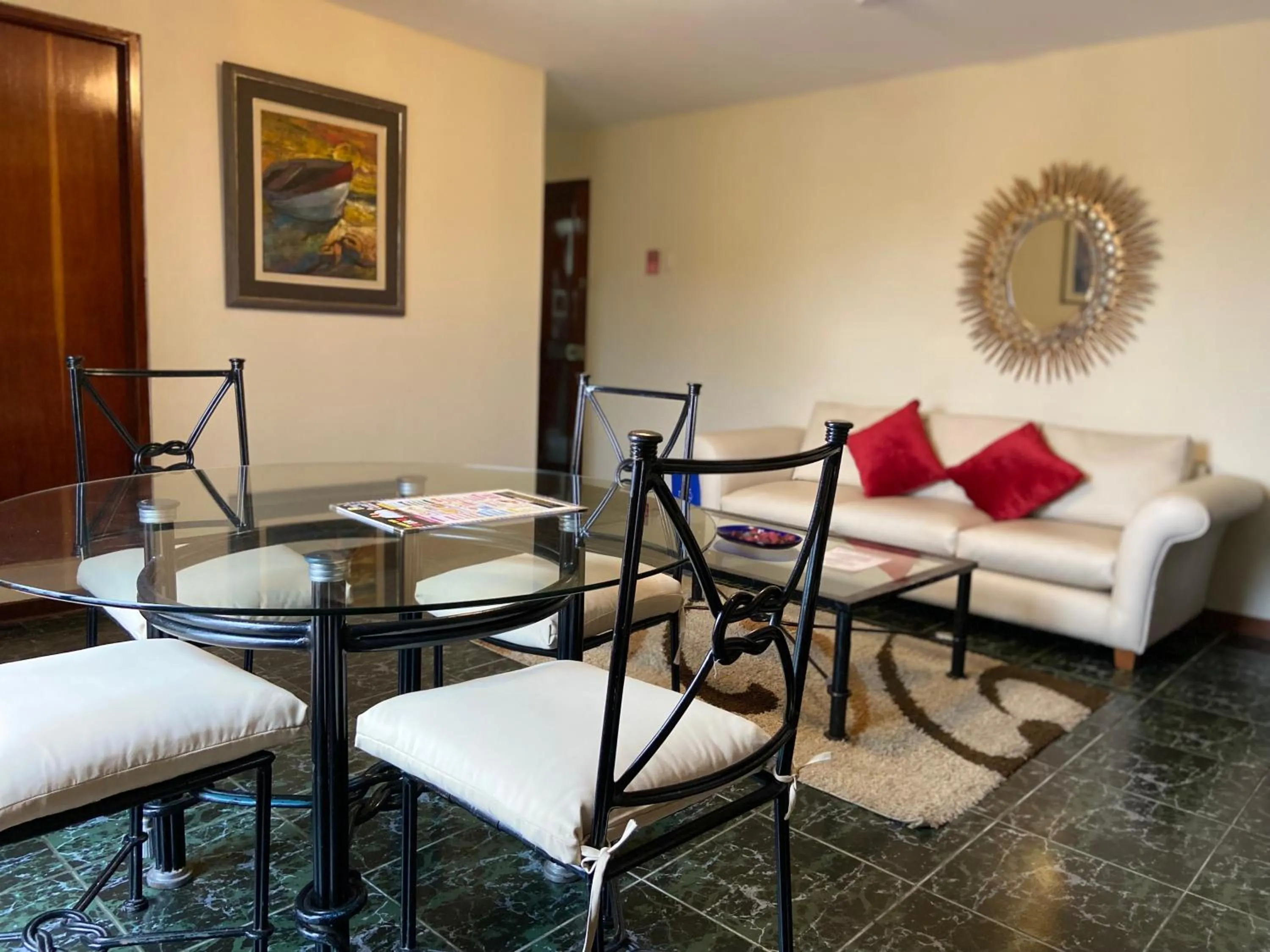 Living room in Peru Star Apart-Hotel