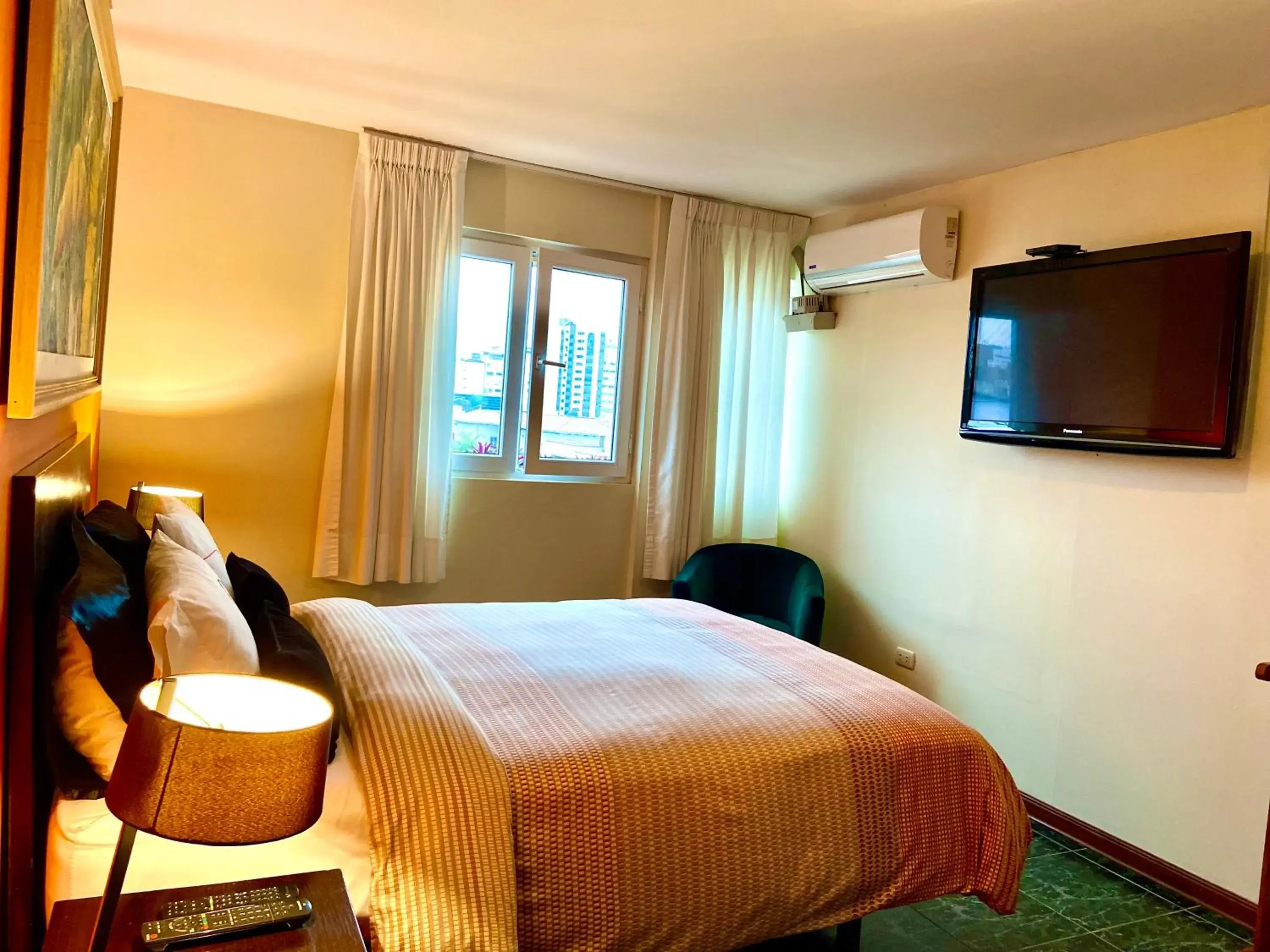 TV and multimedia, Bed in Peru Star Apart-Hotel TV and multimedia, Bed in Peru Star Apart-Hotel