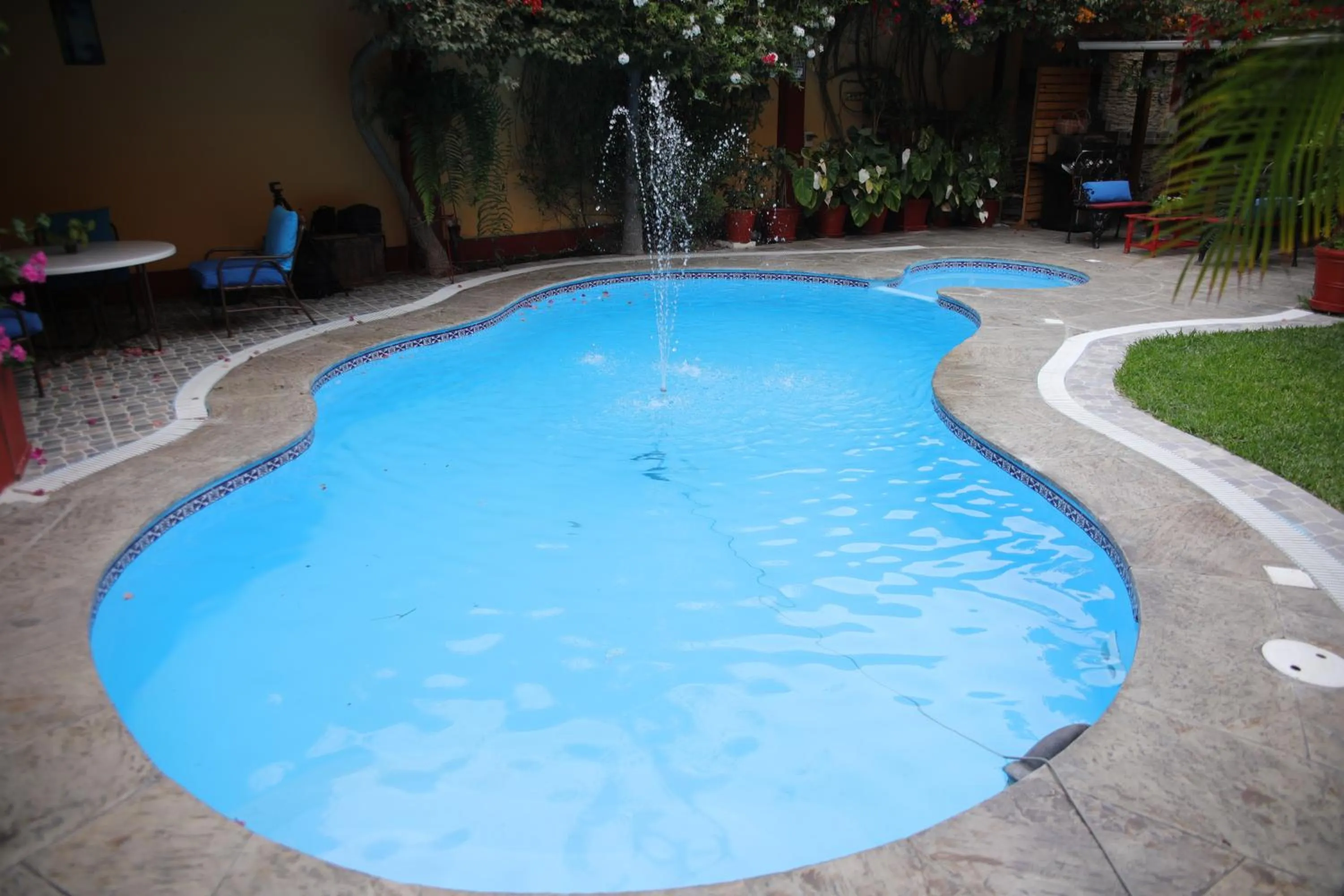 Swimming pool in Peru Star Apart-Hotel