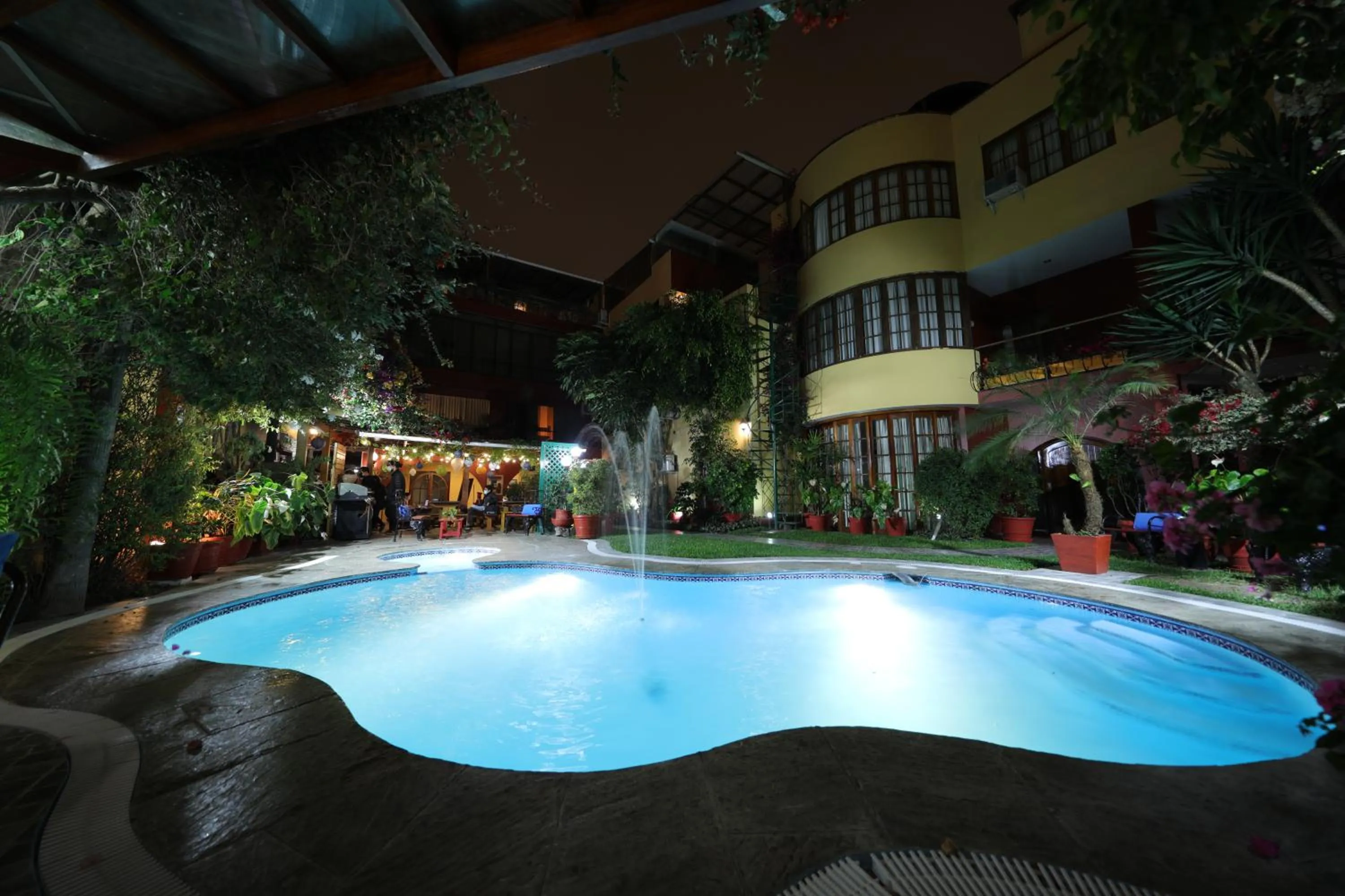 Swimming pool in Peru Star Apart-Hotel
