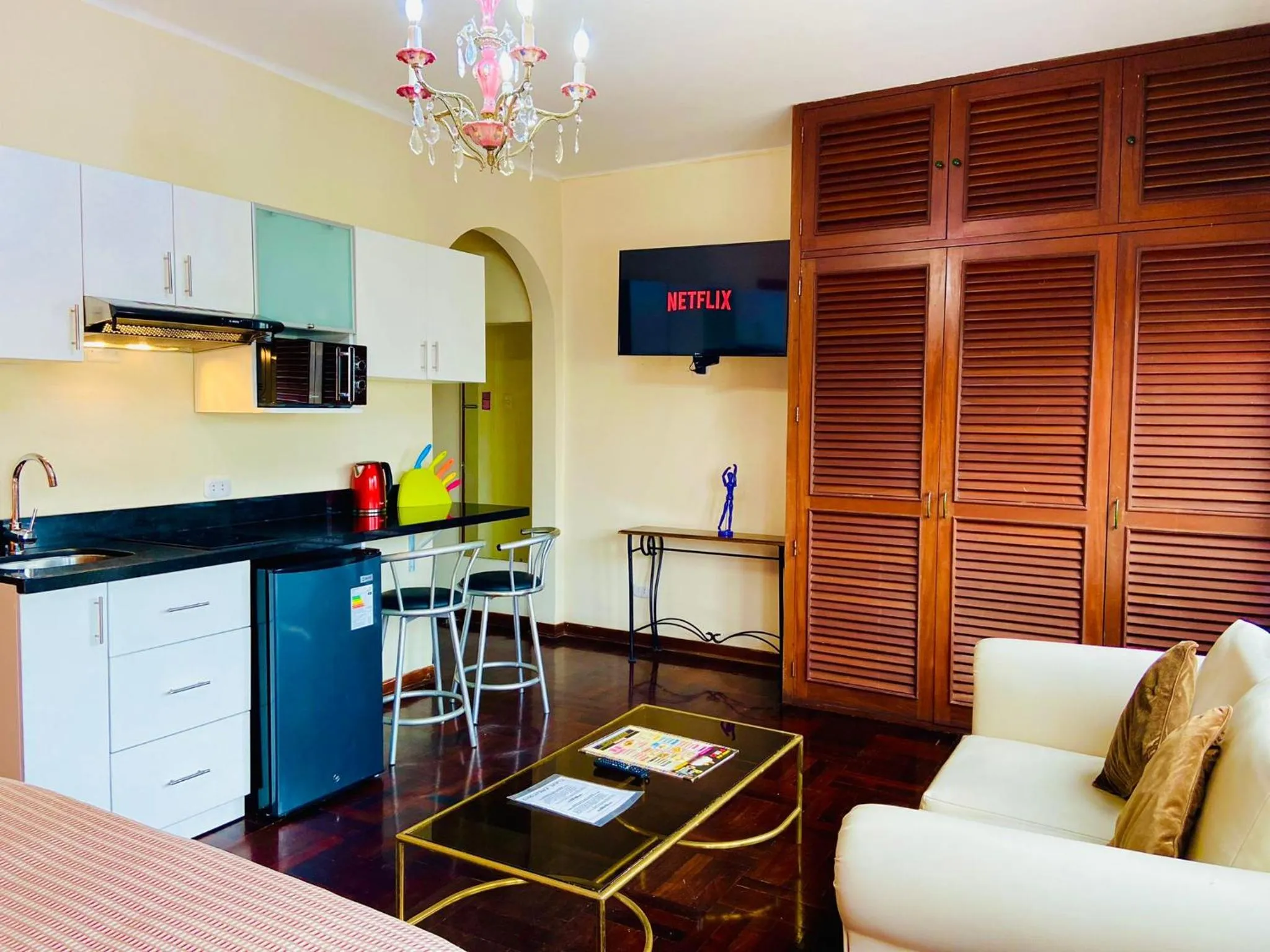 TV and multimedia in Peru Star Apart-Hotel