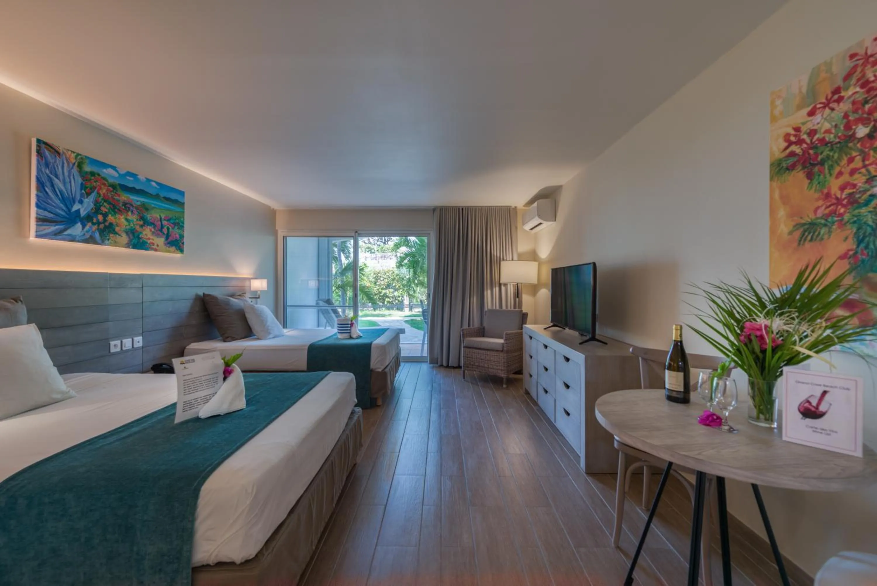 Photo of the whole room, Bed in Grand Case Beach Club