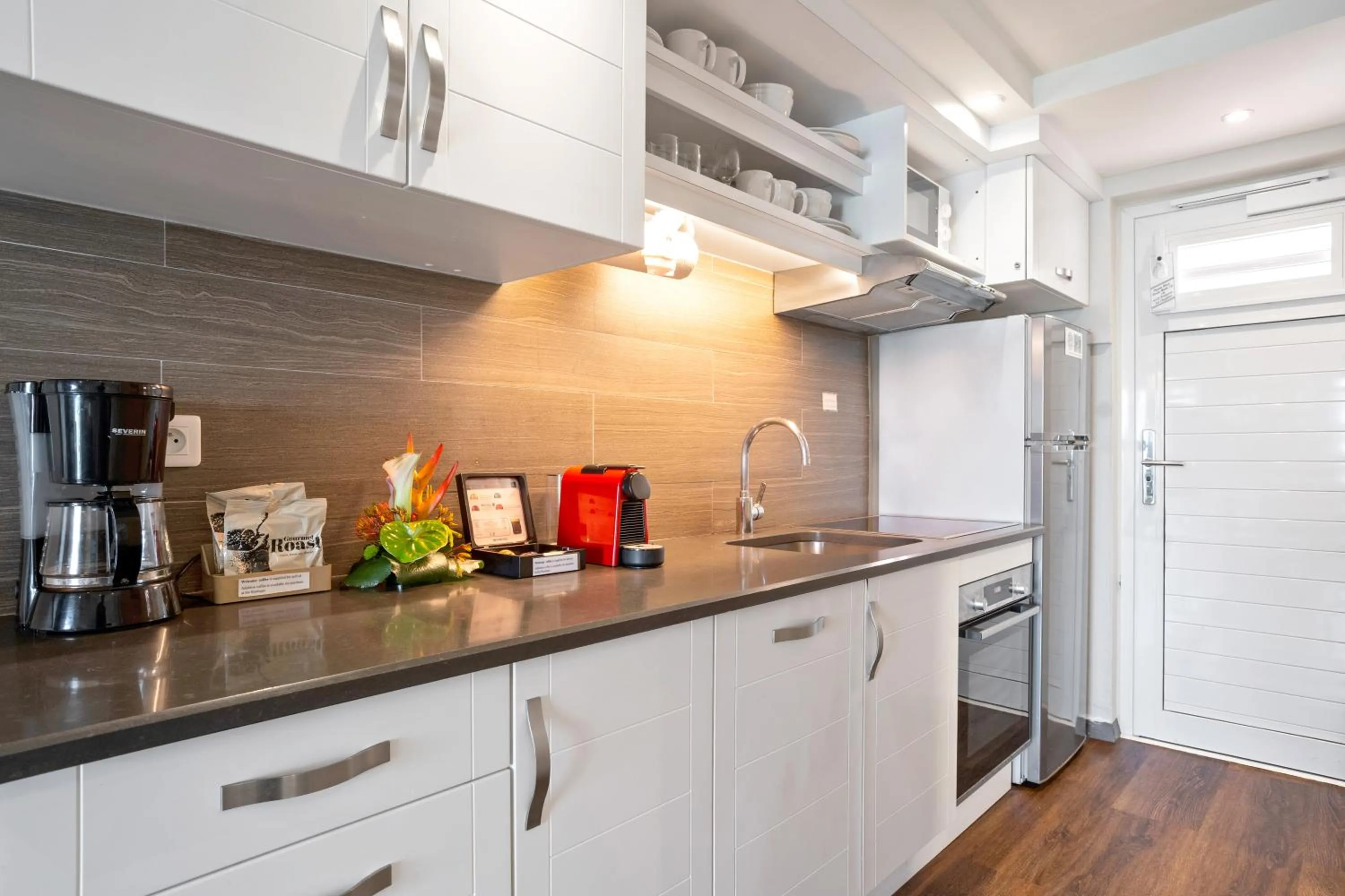 Coffee/tea facilities in Grand Case Beach Club