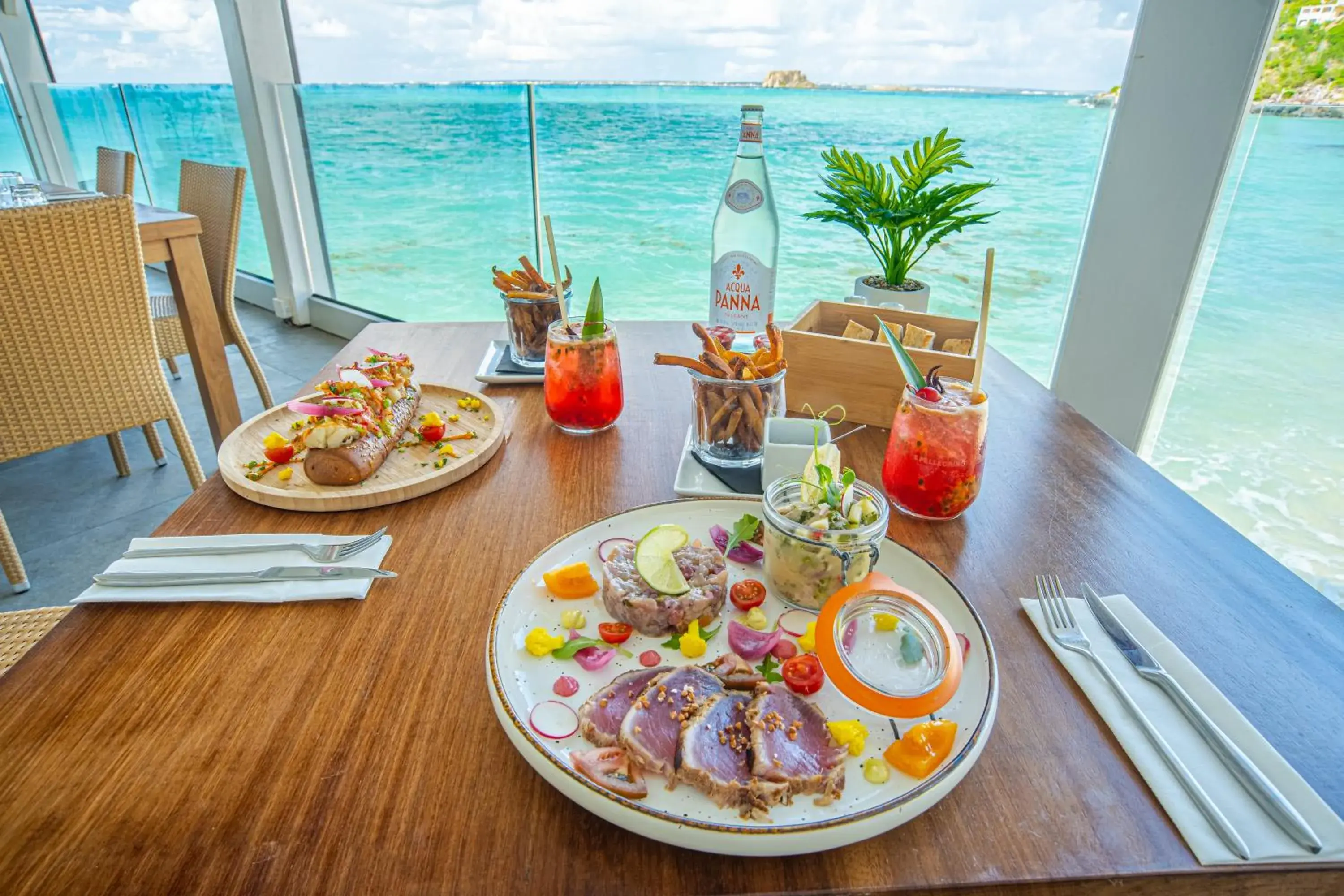 Restaurant/places to eat in Grand Case Beach Club Restaurant/places to eat in Grand Case Beach Club