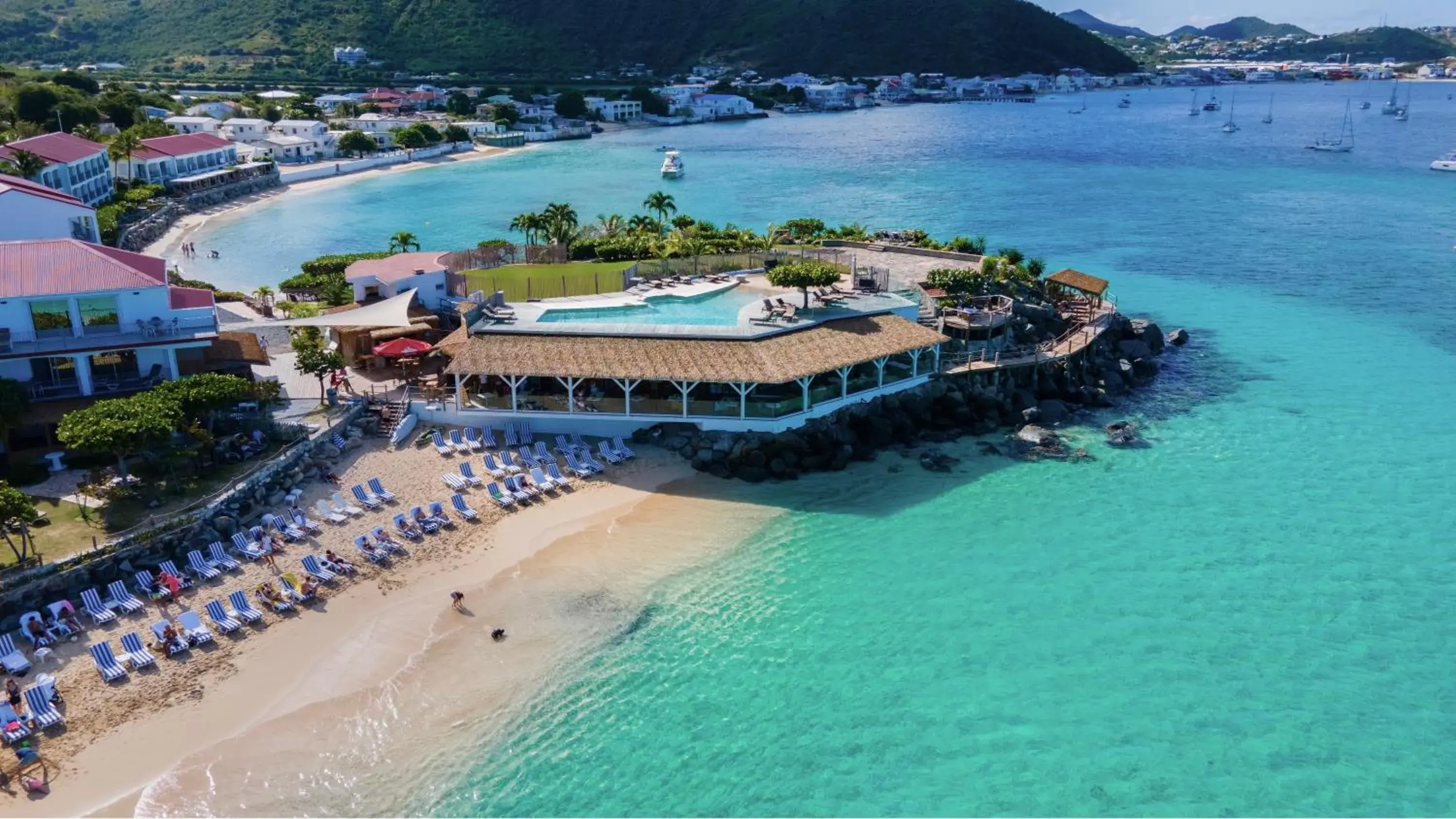 Property building in Grand Case Beach Club Property building in Grand Case Beach Club
