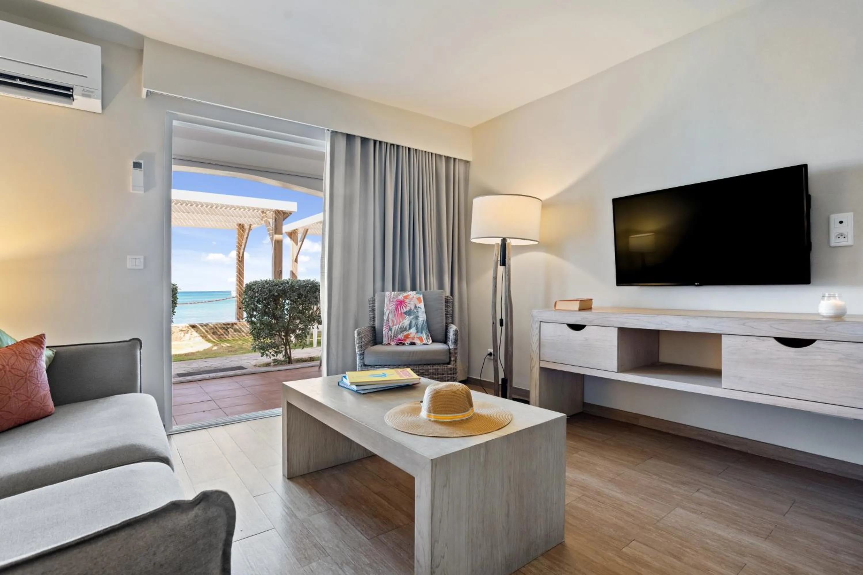 TV and multimedia in Grand Case Beach Club