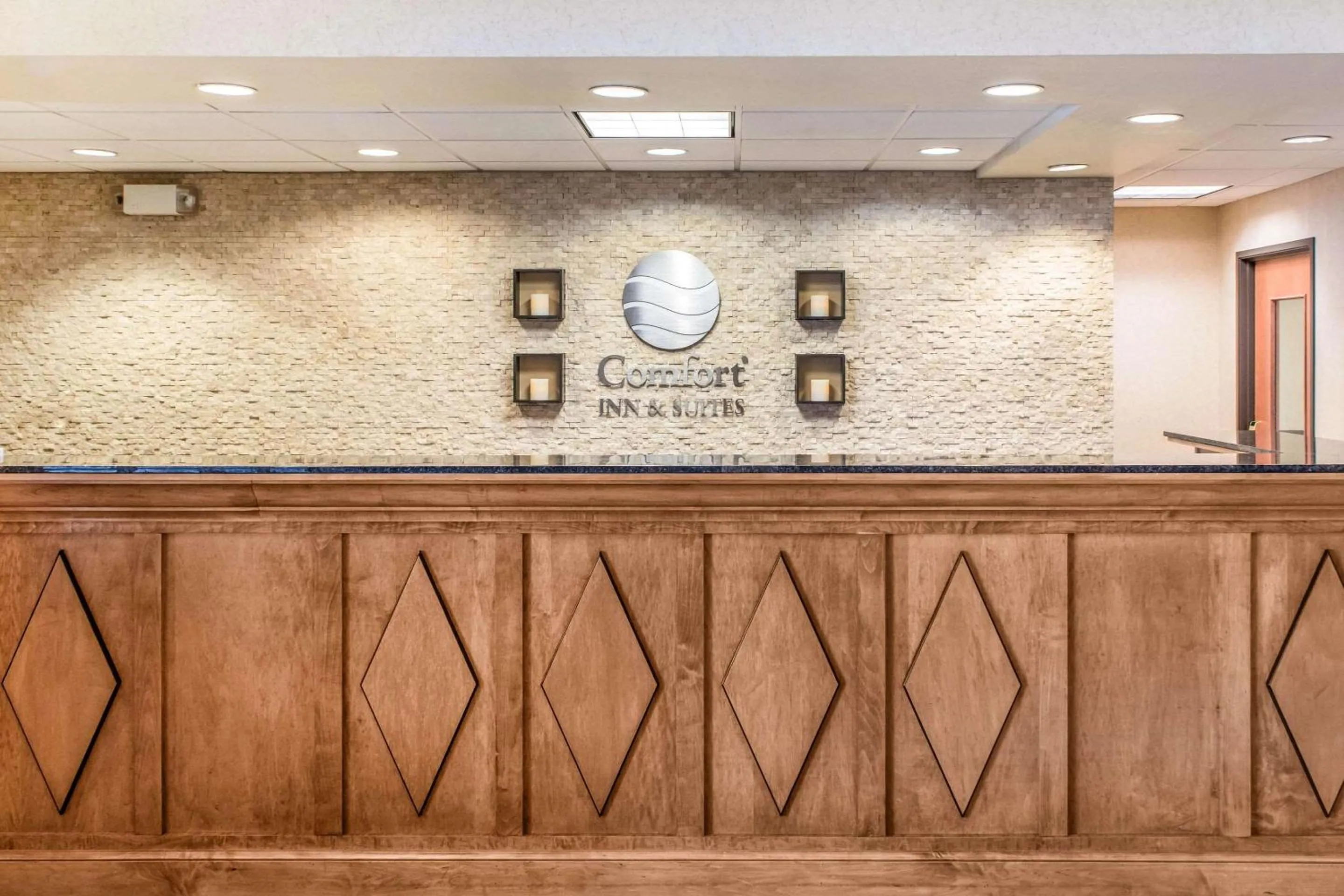 Lobby or reception in Comfort Inn & Suites Sheridan