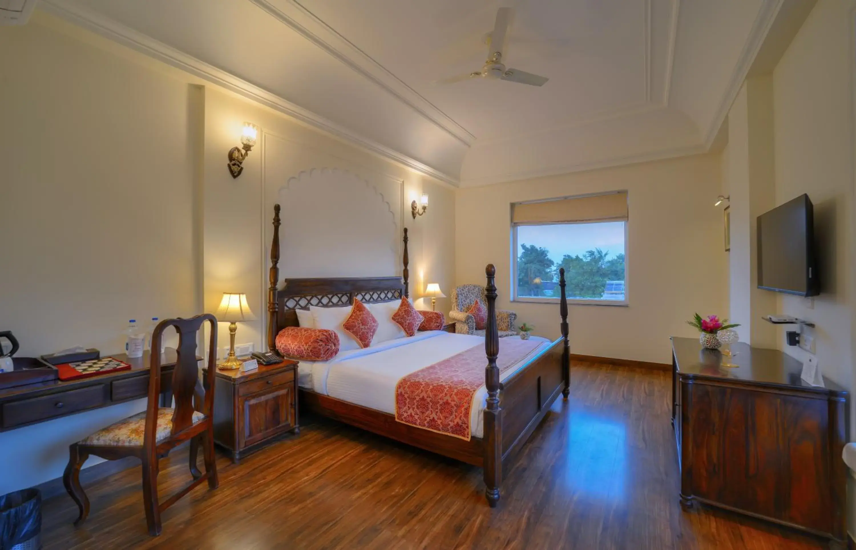 Bed in WelcomHeritage Mount Valley Resort Ranthambore Bed in WelcomHeritage Mount Valley Resort Ranthambore