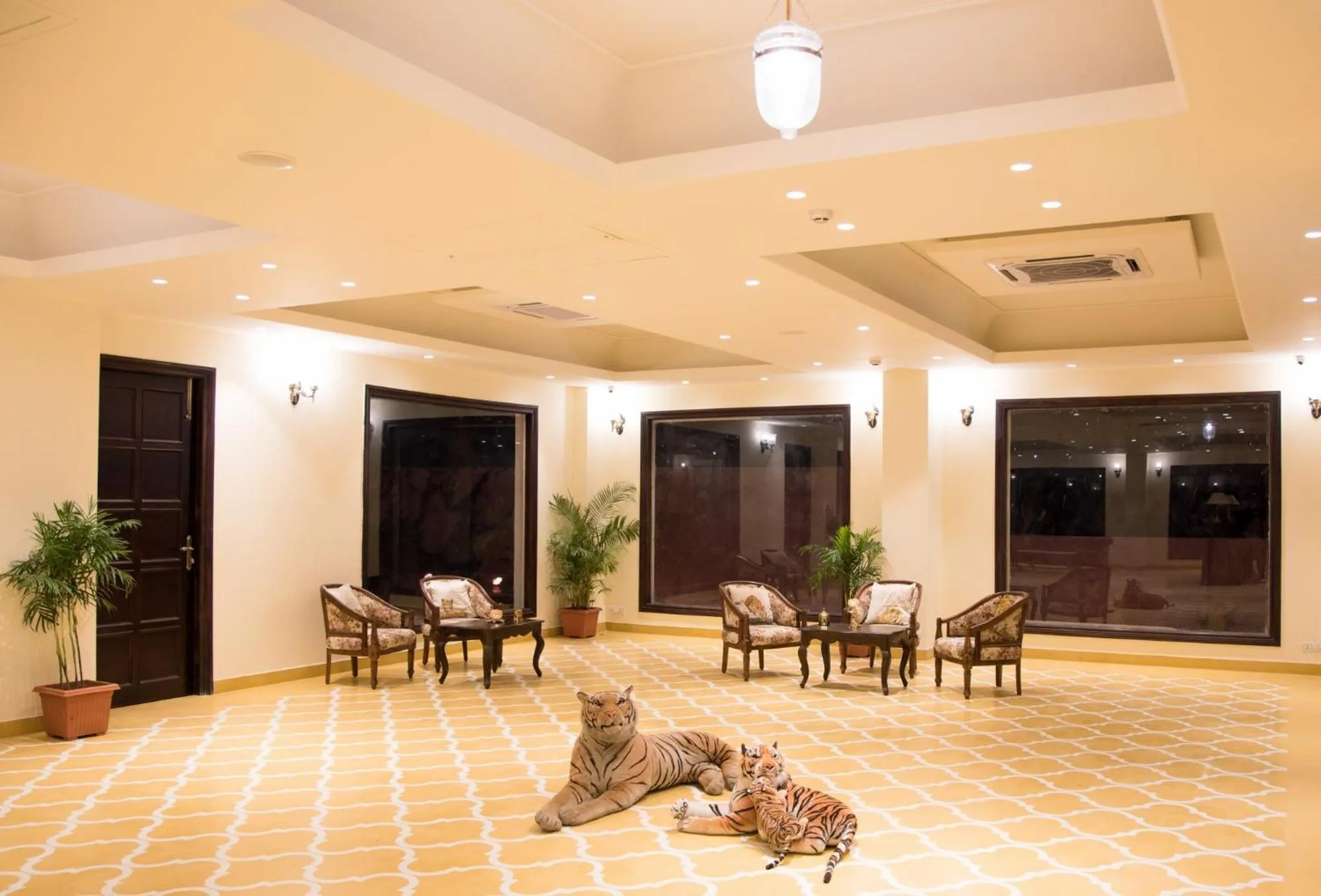 Seating area in WelcomHeritage Mount Valley Resort Ranthambore