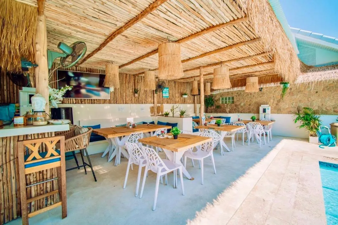 Restaurant/places to eat in So KohKoon Beach Resort