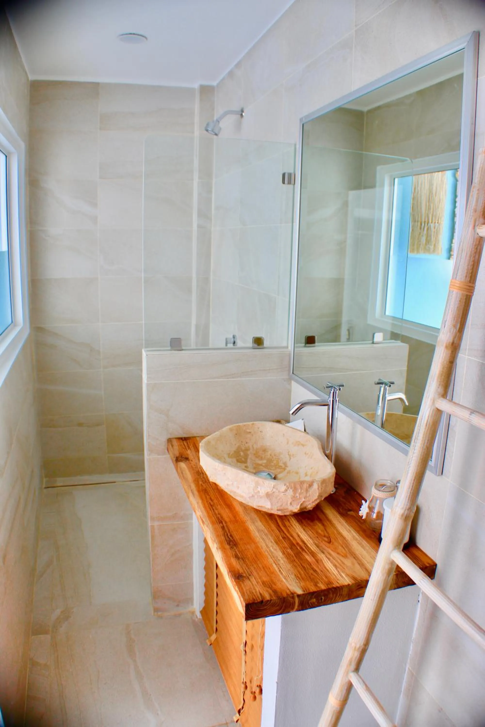 Shower in So KohKoon Beach Resort