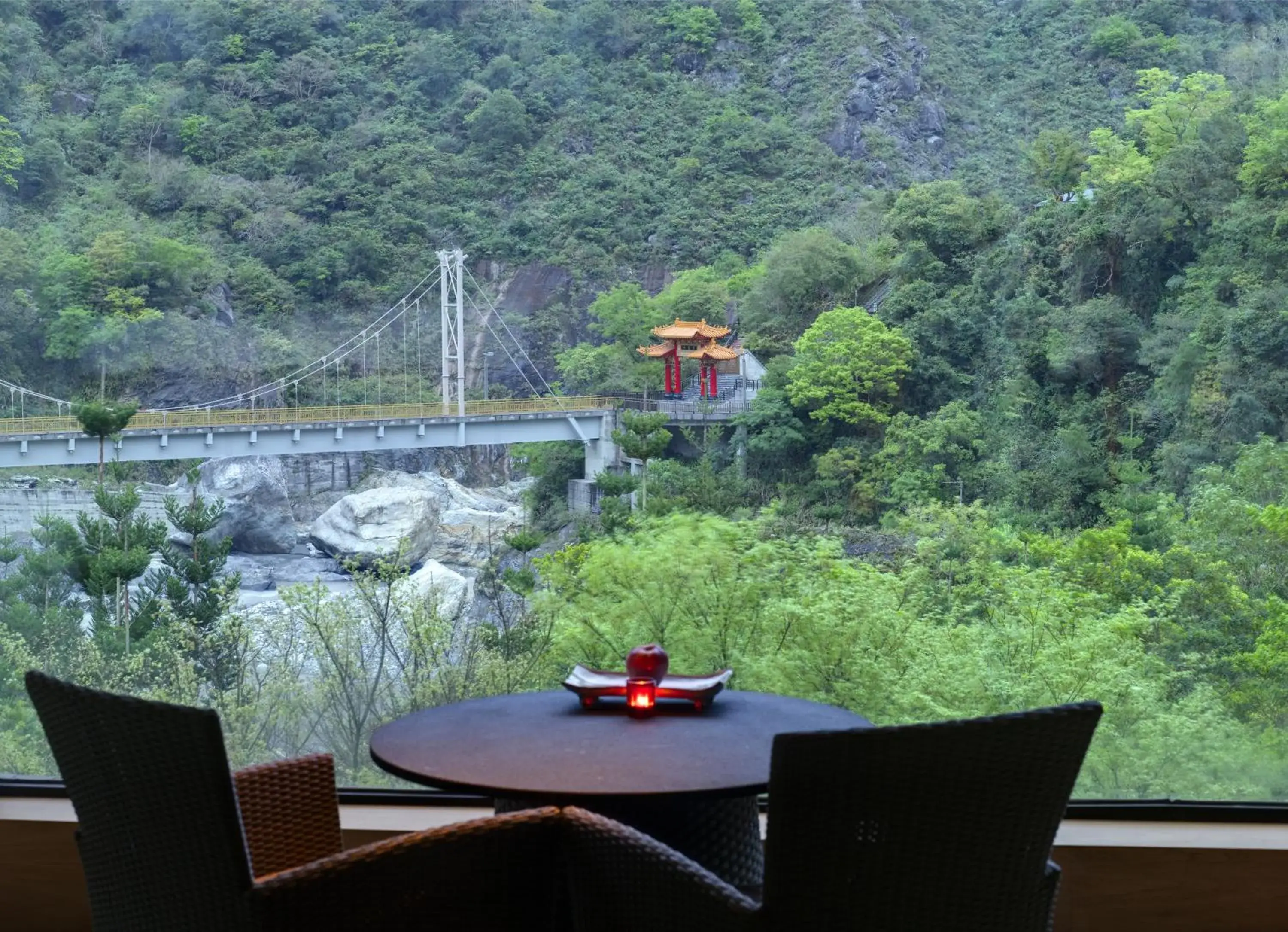 Lounge or bar in Silks Place Taroko Hotel Lounge or bar in Silks Place Taroko Hotel