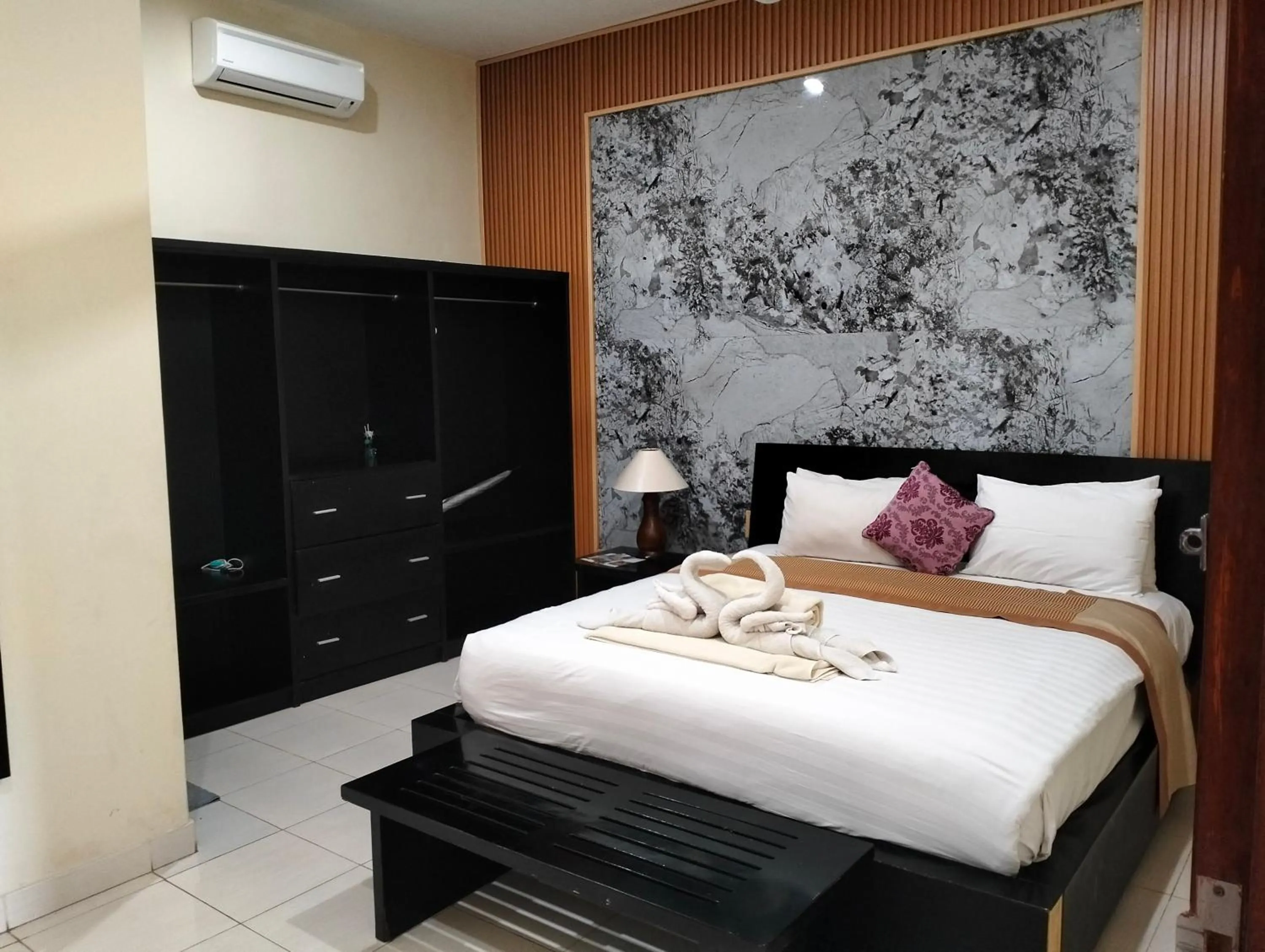 Bedroom, Bed in Ocean View Tulamben Dive & Resort