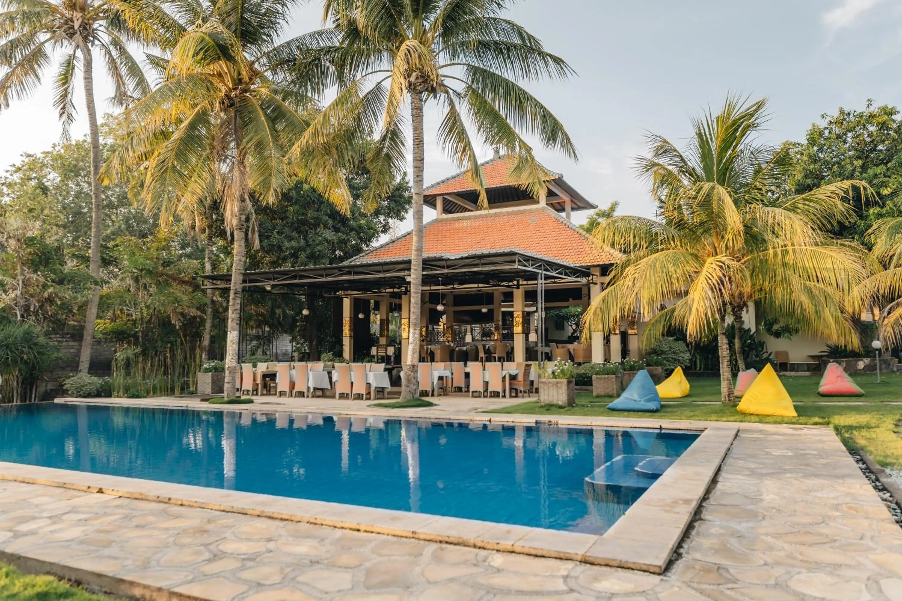 Restaurant/places to eat in Ocean View Tulamben Dive & Resort