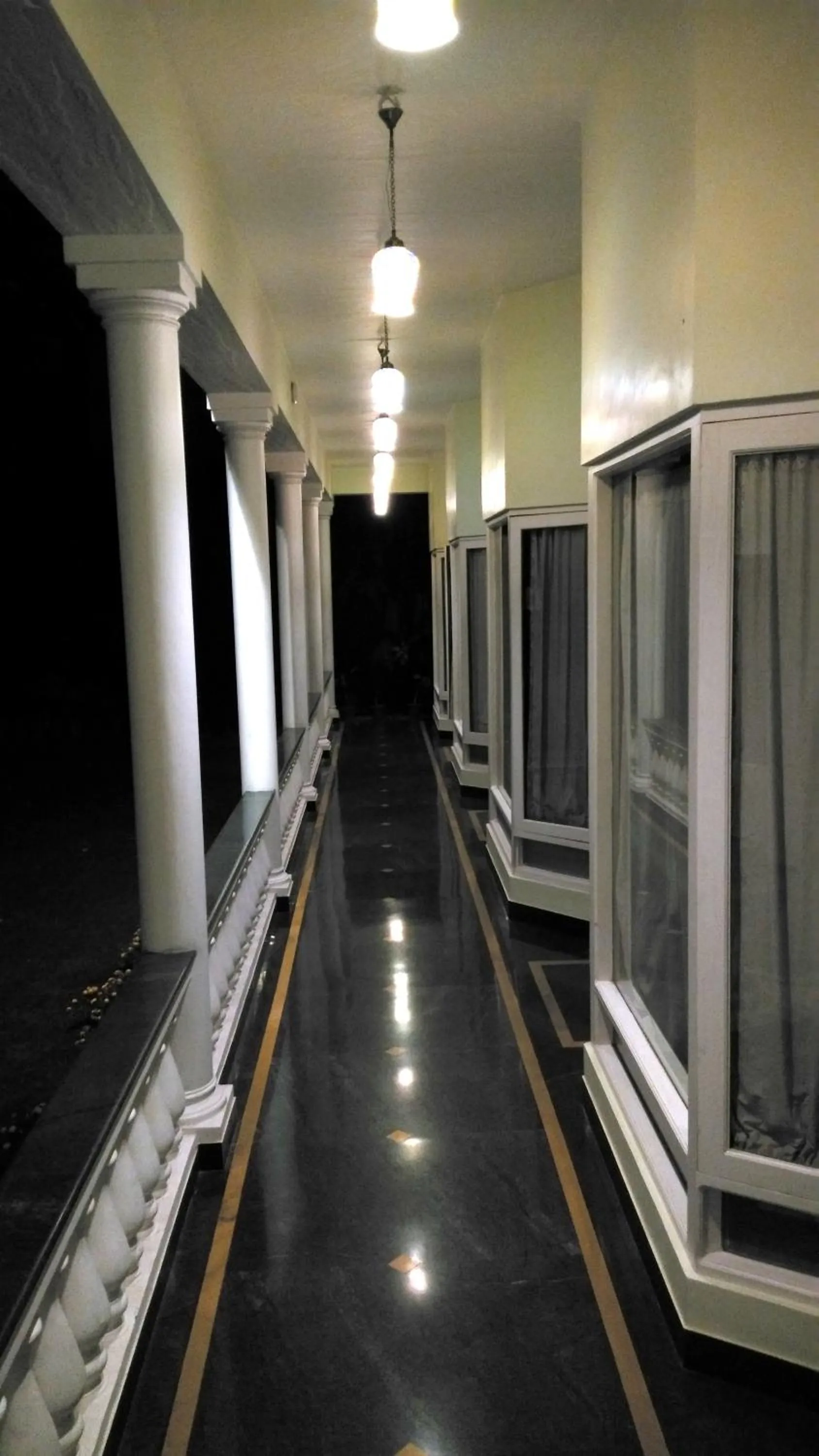 Property building in Hotel Jai Niwas