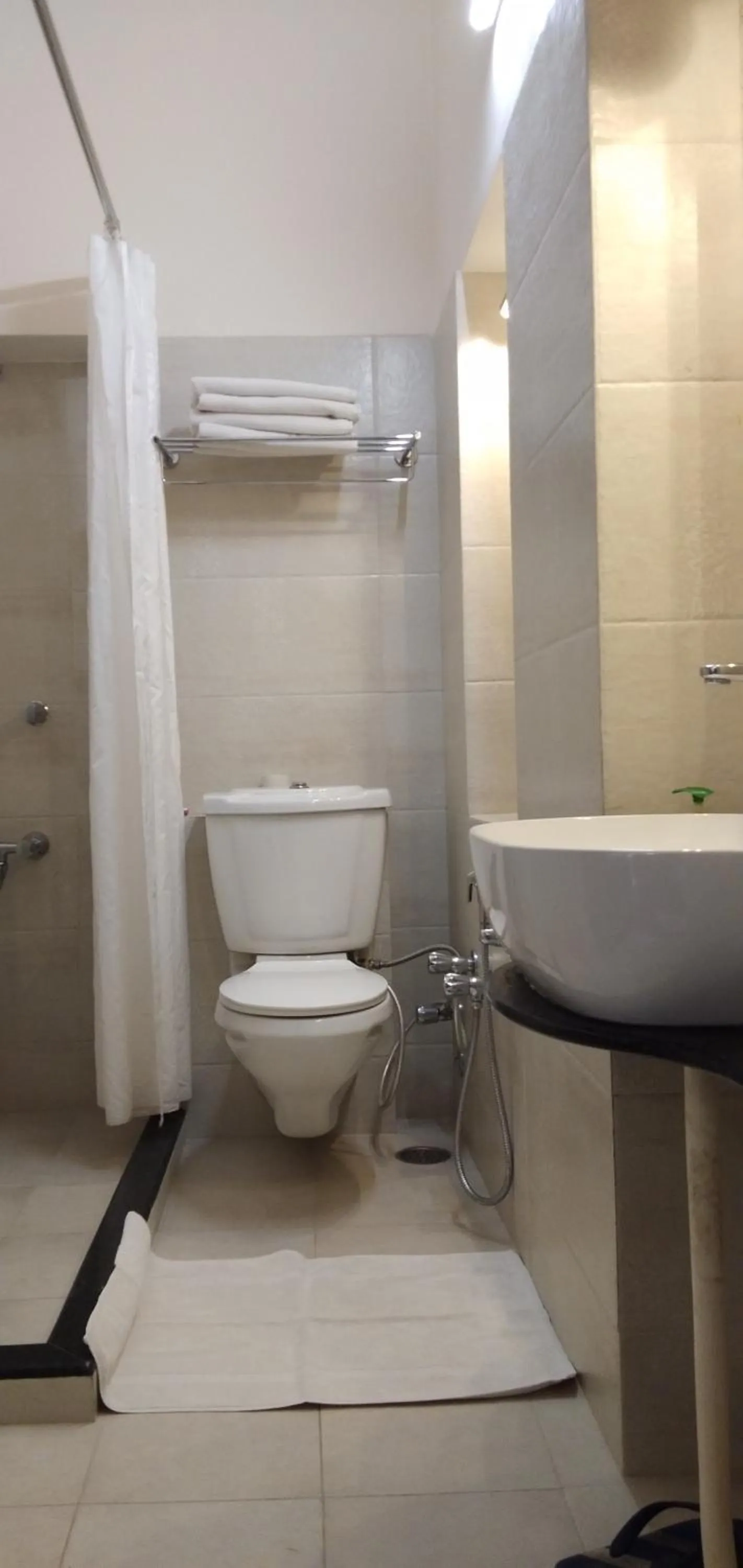 Bathroom in Hotel Jai Niwas