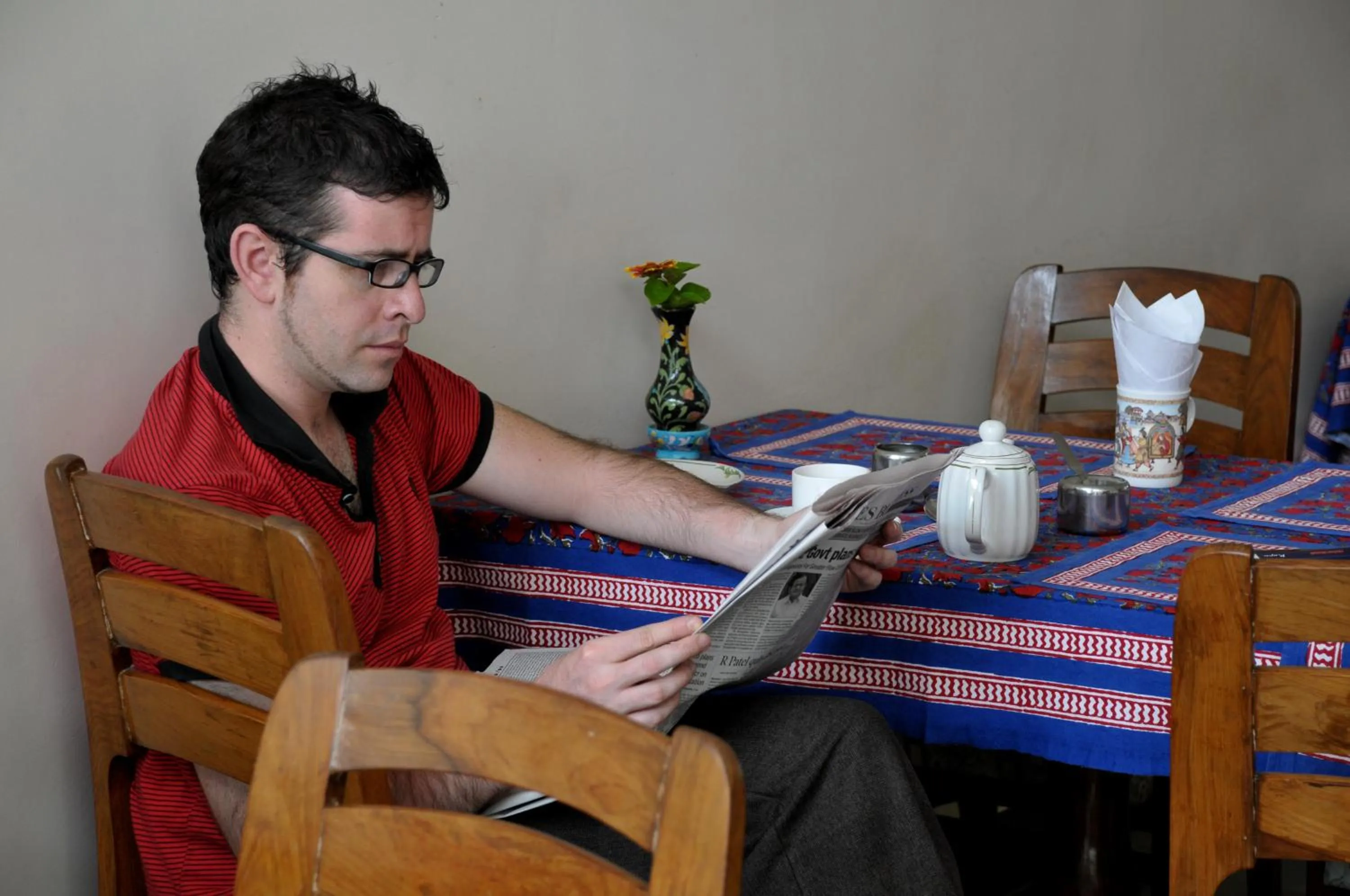 Restaurant/places to eat in Hotel Jai Niwas