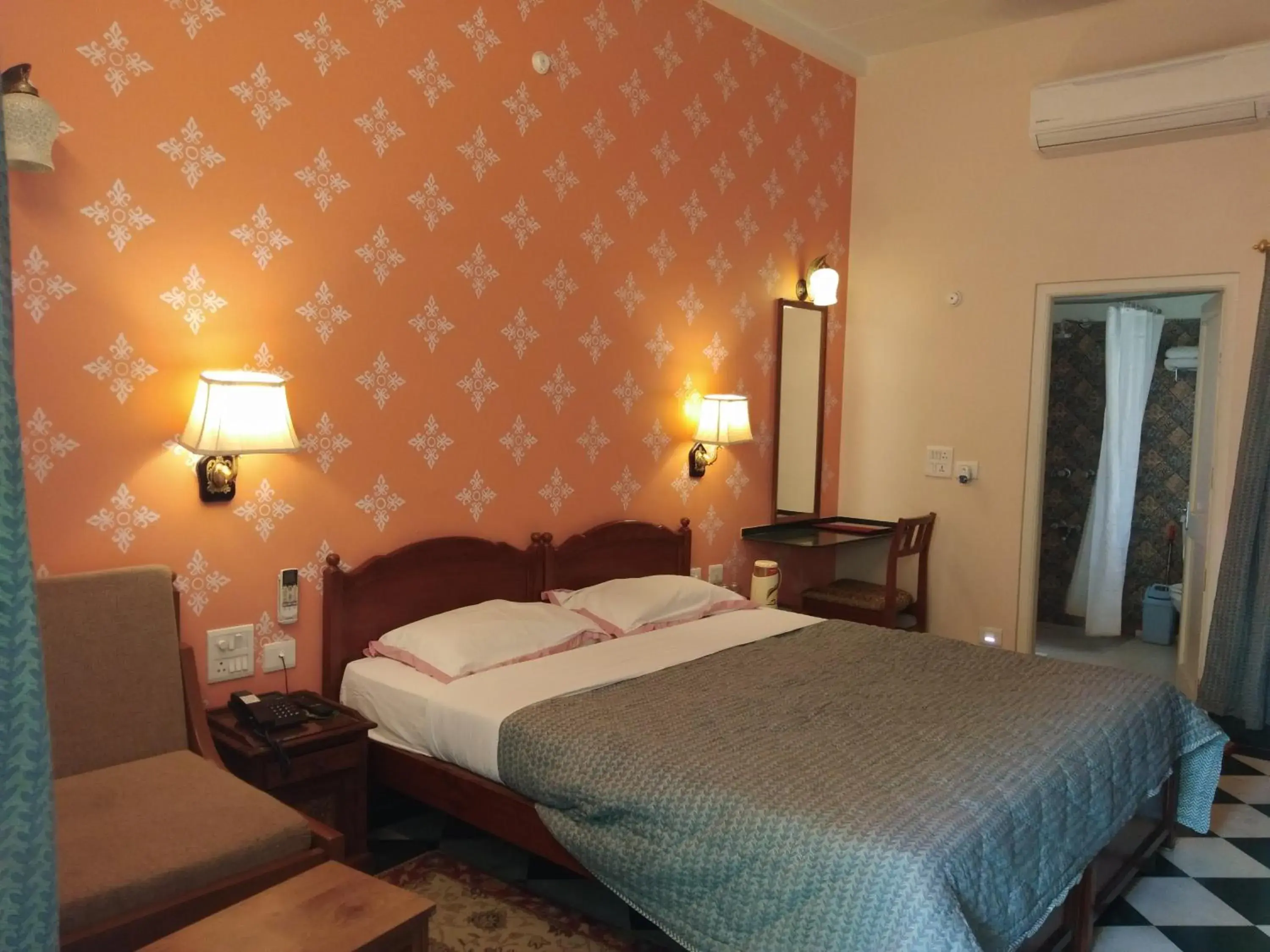 Bedroom, Bed in Hotel Jai Niwas Bedroom, Bed in Hotel Jai Niwas