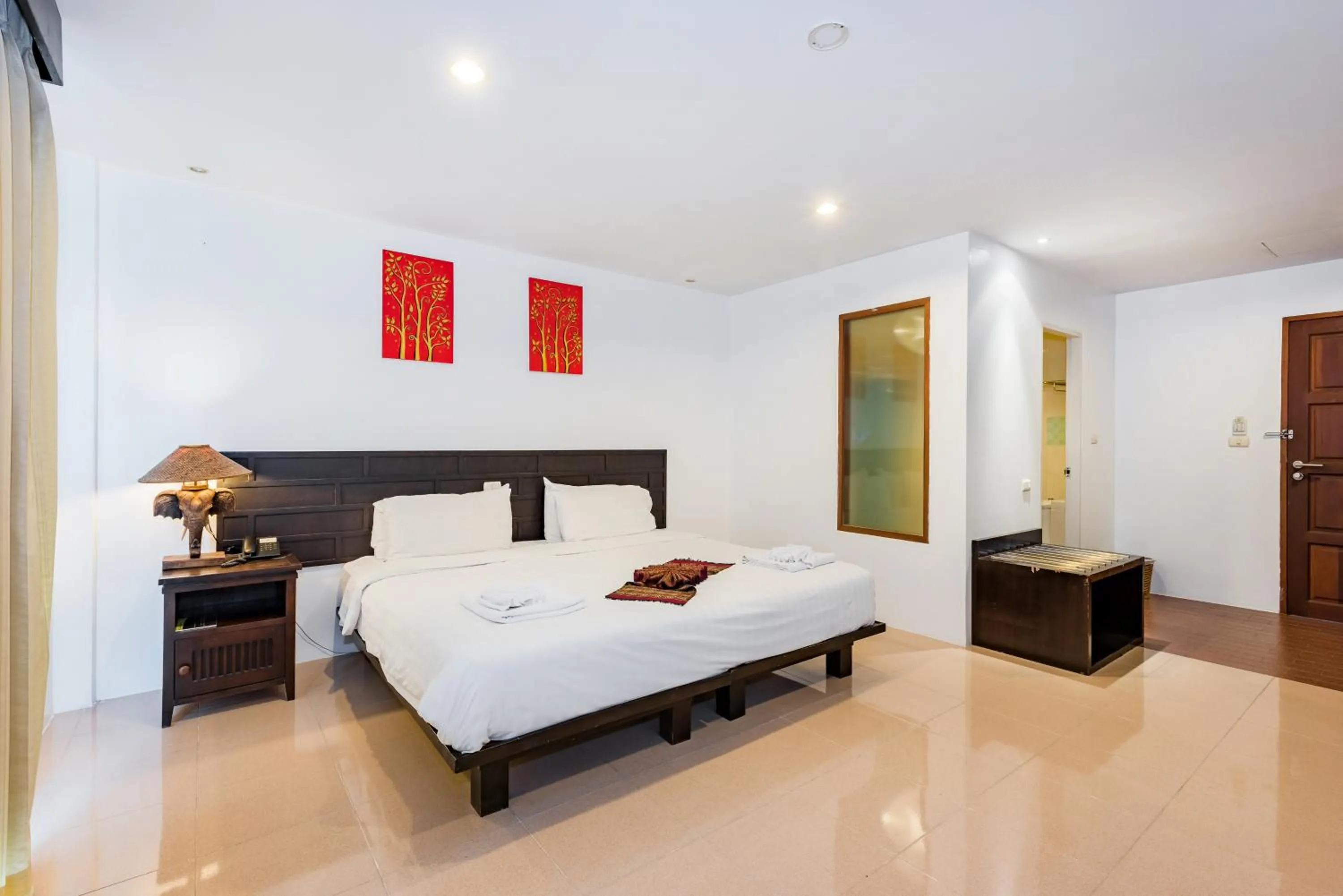 Bed in My Hotel Phuket (SHA Extra Plus)