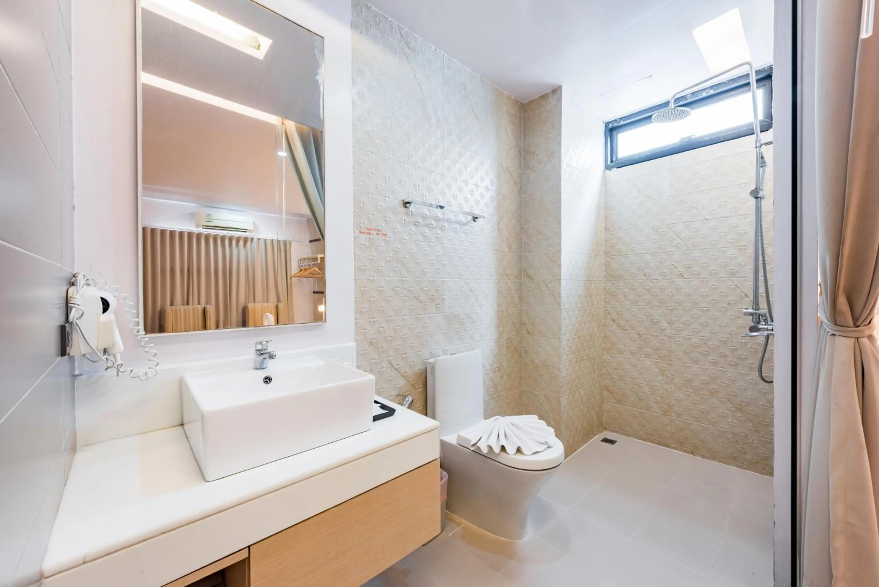 Bathroom in My Hotel Phuket (SHA Extra Plus)