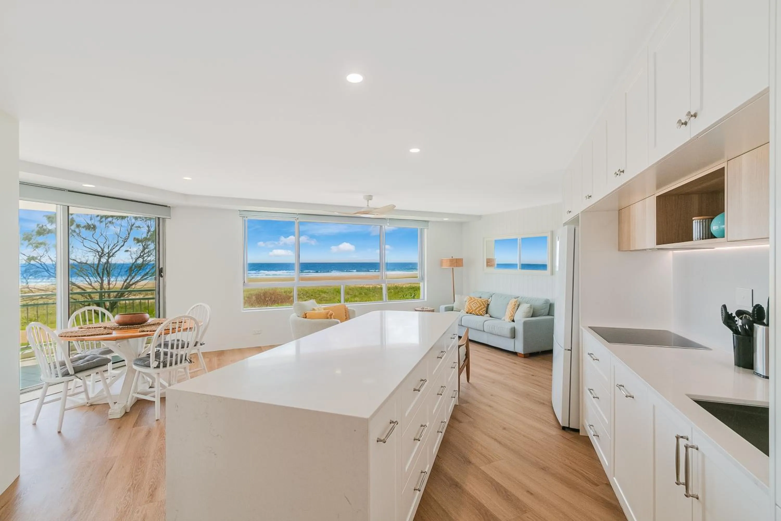 kitchen in Oceanside Resort - Absolute Beachfront Apartments