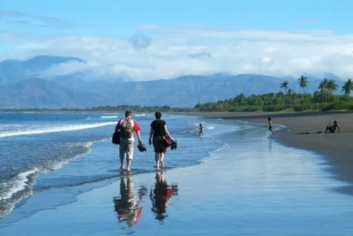 Beach in Sablayan Gustav's Place Silver Beach Dive Resort