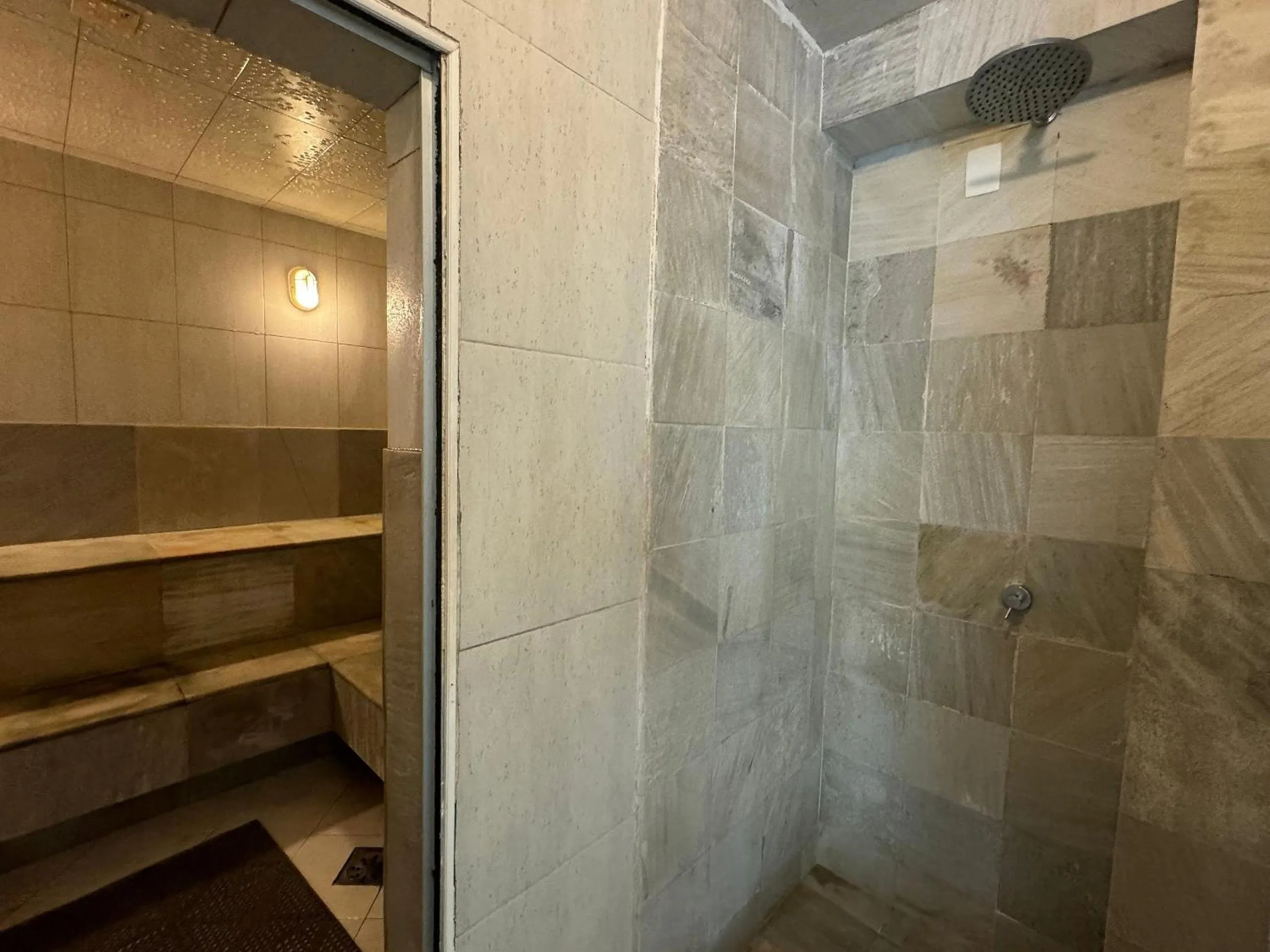 Bathroom in IL Campanario é Destino Floripa