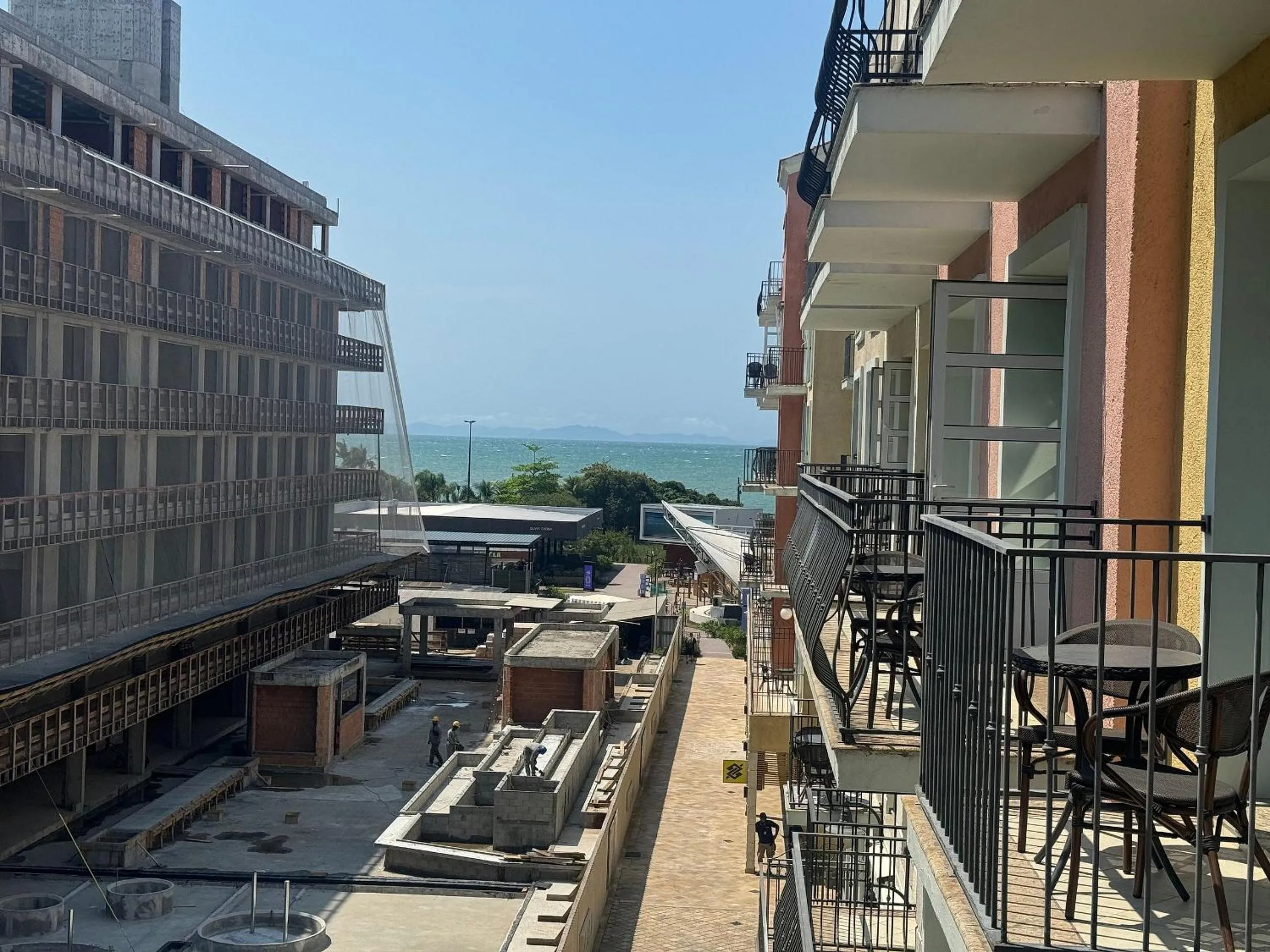 Sea view in Destino Floripa Jurerê In