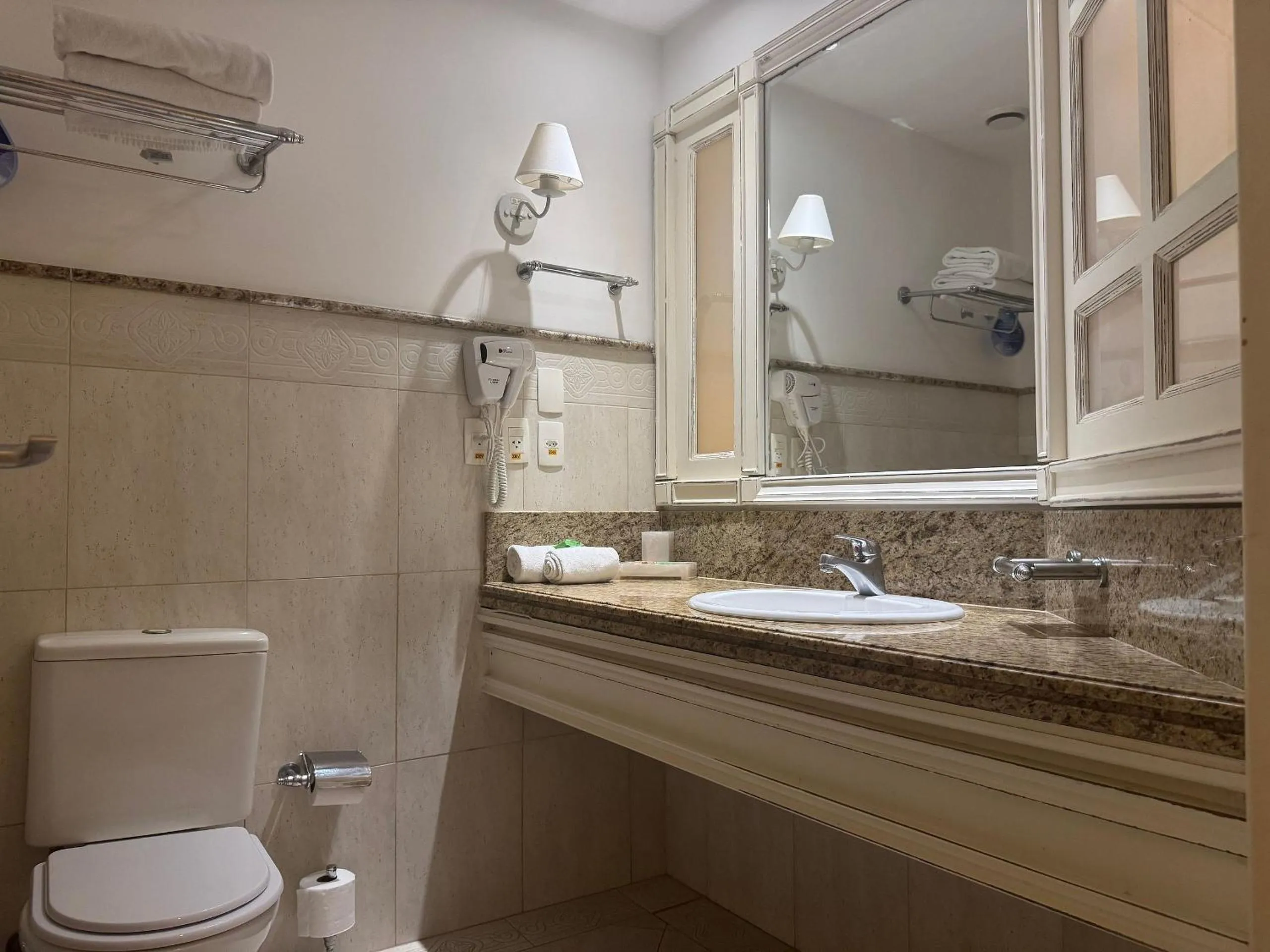 Toilet in Destino Floripa Jurerê In