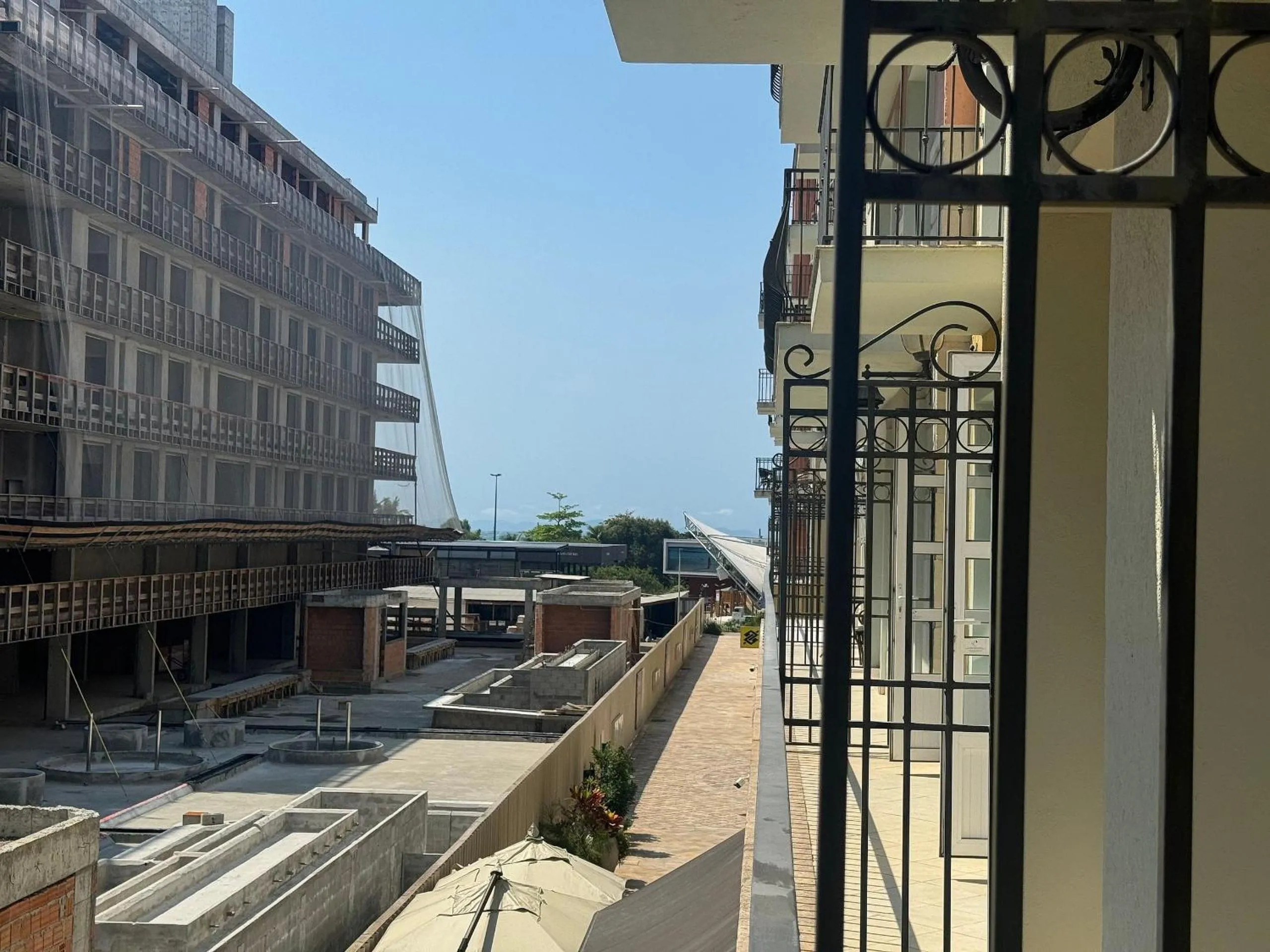 Balcony/Terrace in Destino Floripa Jurerê In