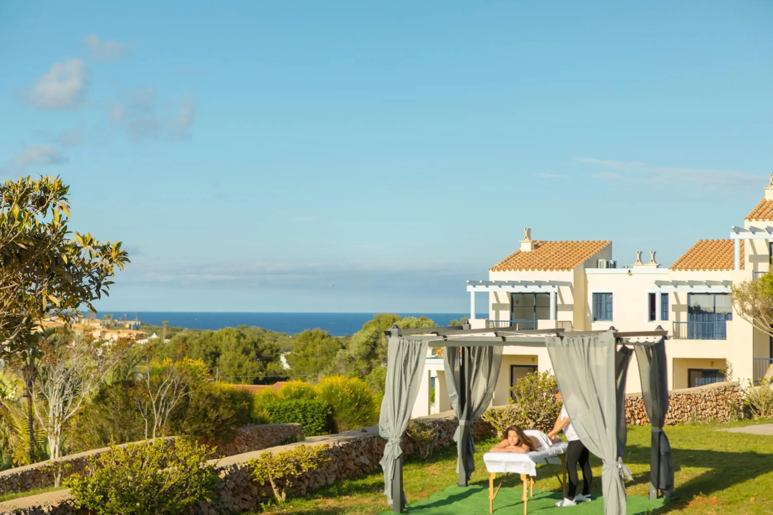 Property building in Bimbolla Apartaments Property building in Bimbolla Apartaments