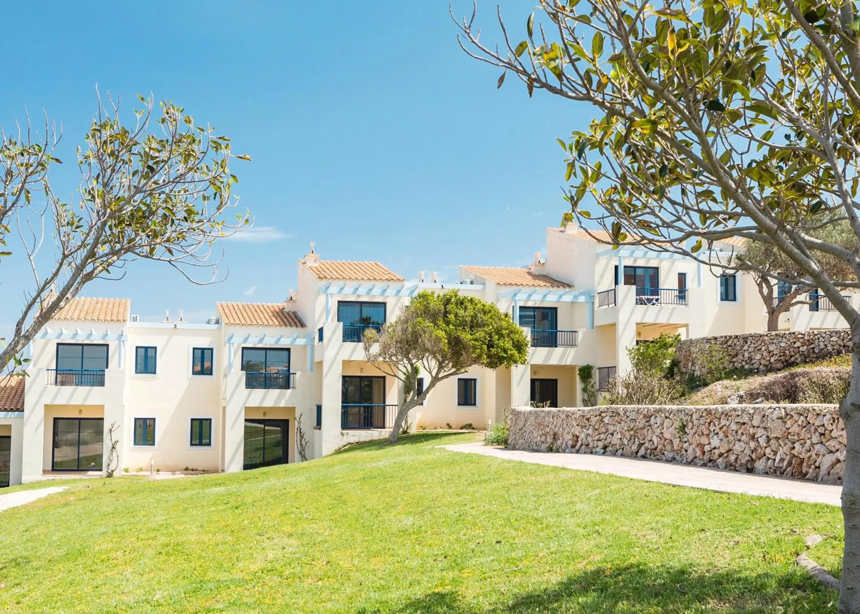 Property building in Bimbolla Apartaments Property building in Bimbolla Apartaments
