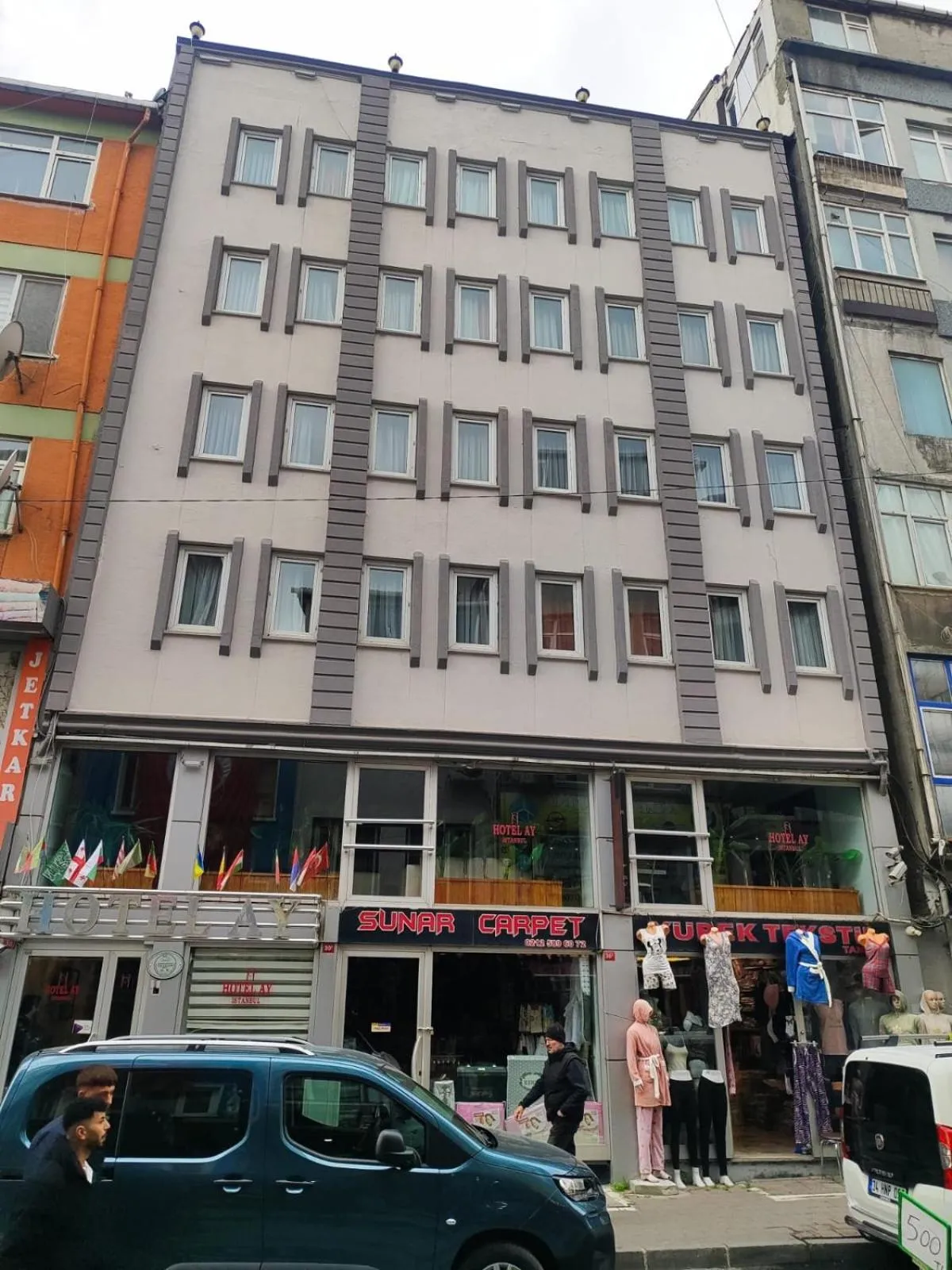Hotel Ay