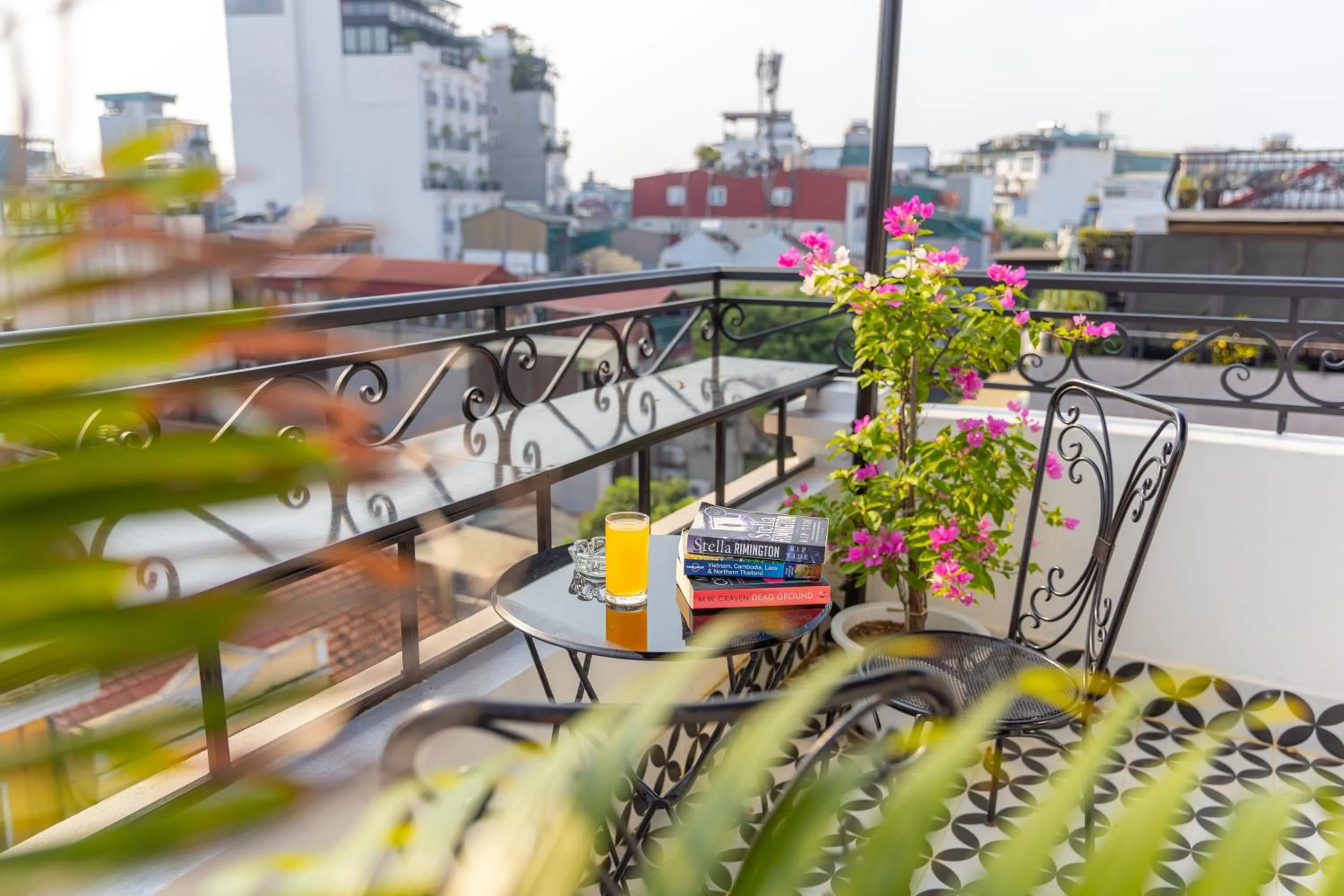 Property building in Hanoi House Hotel & Travel