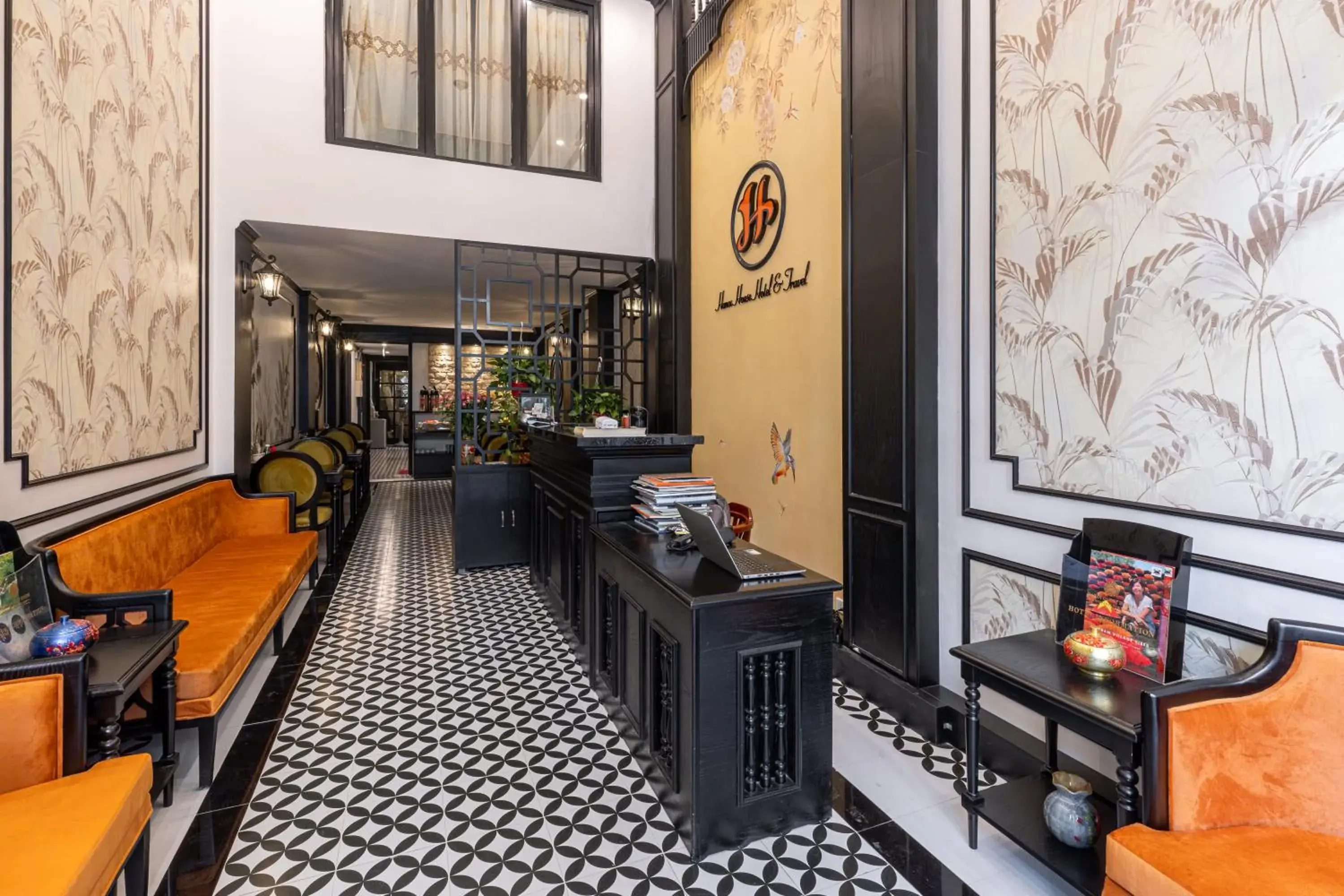 Restaurant/places to eat in Hanoi House Hotel & Travel Restaurant/places to eat in Hanoi House Hotel & Travel