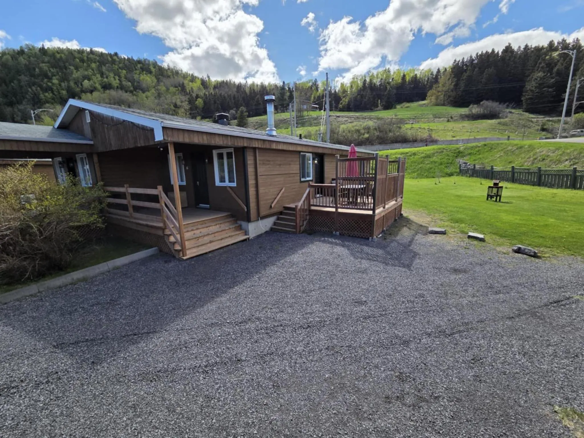 Property building in Motel Le Riviera