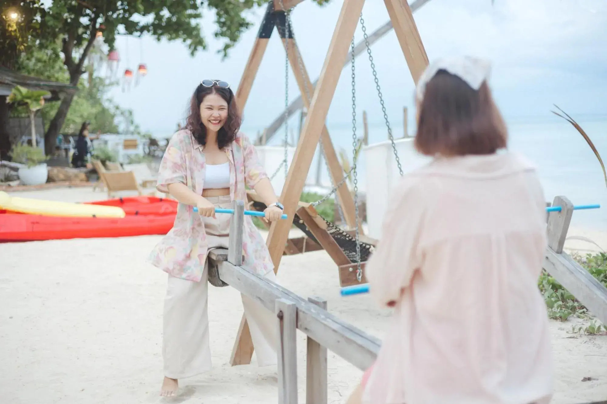 People in Thapwarin Resort - Green Hotel People in Thapwarin Resort - Green Hotel