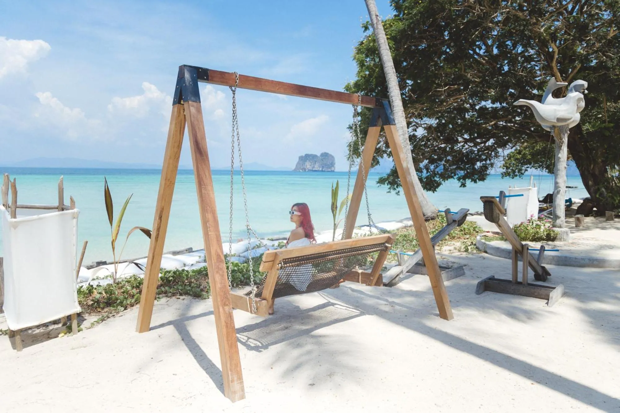 Beach in Thapwarin Resort - Green Hotel