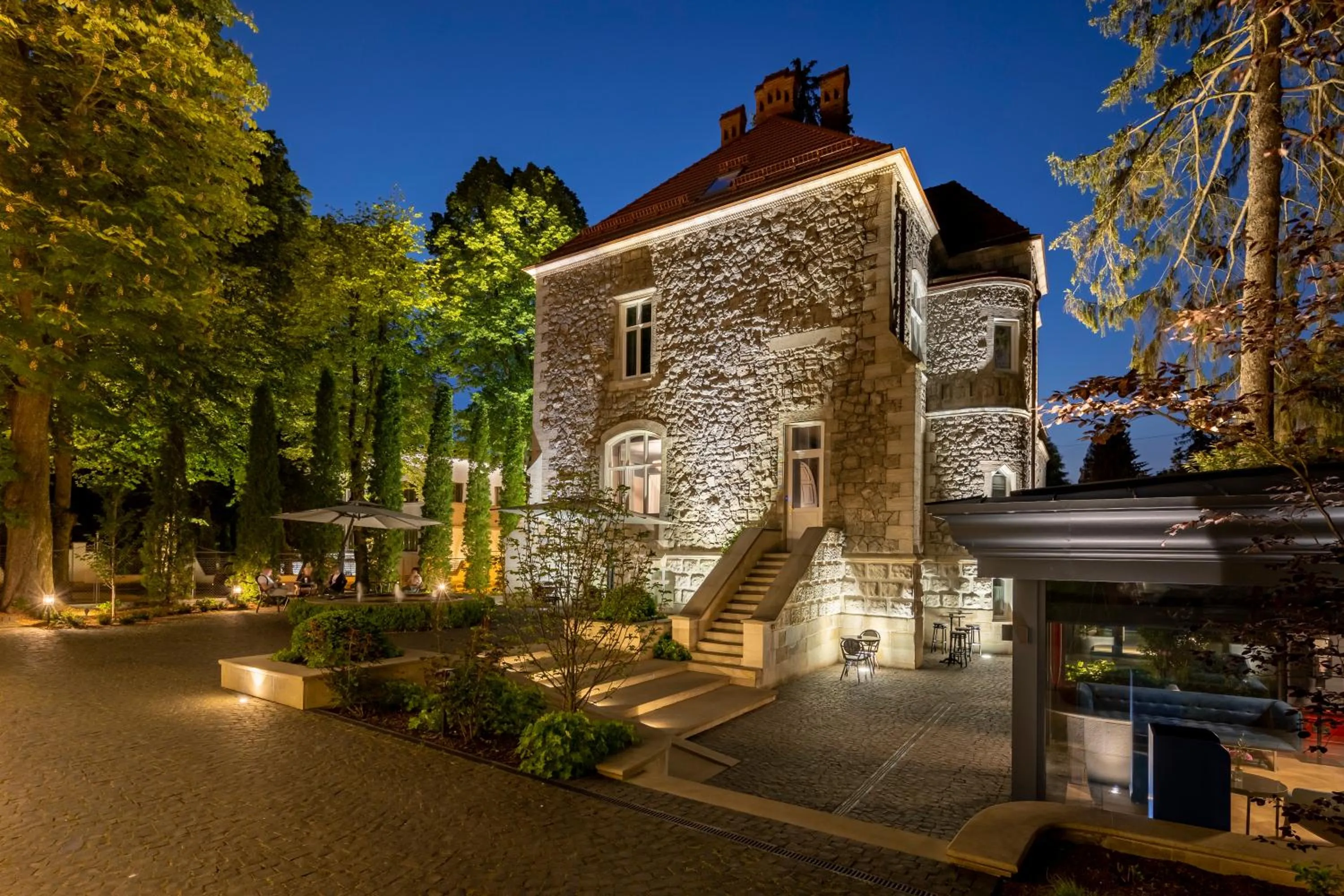 Property building in Lion's Castle Hotel