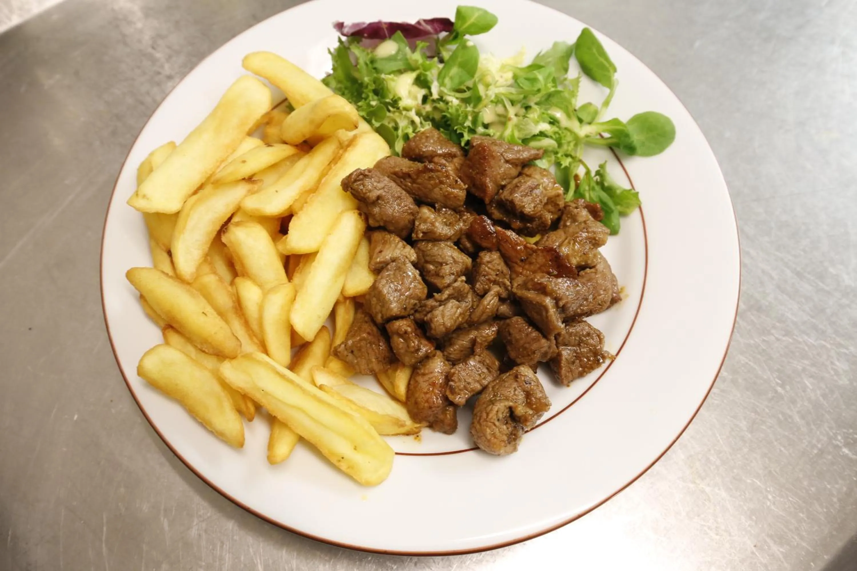 Food and drinks in Hôtel La Rocade