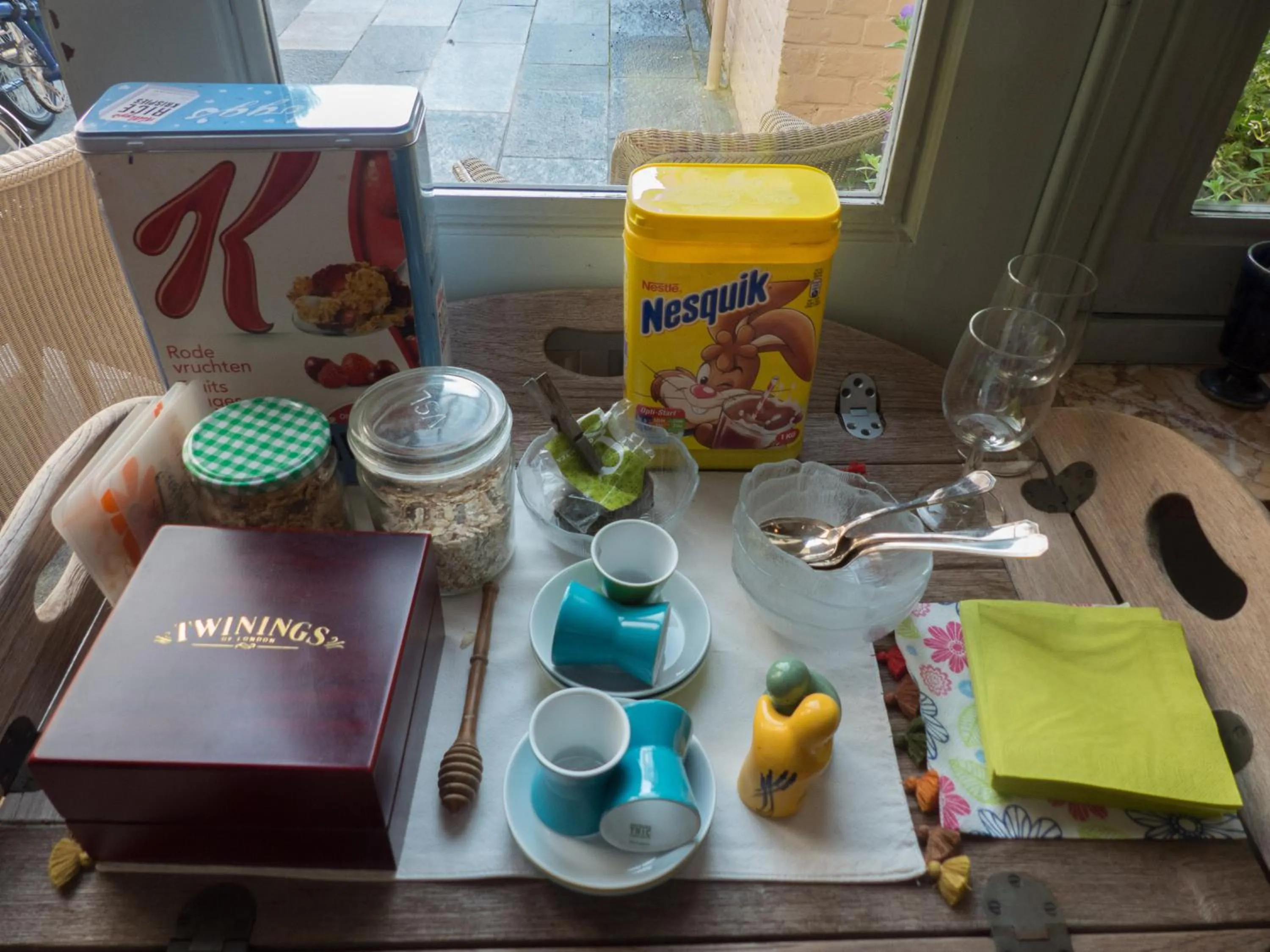 Breakfast in B&B E48