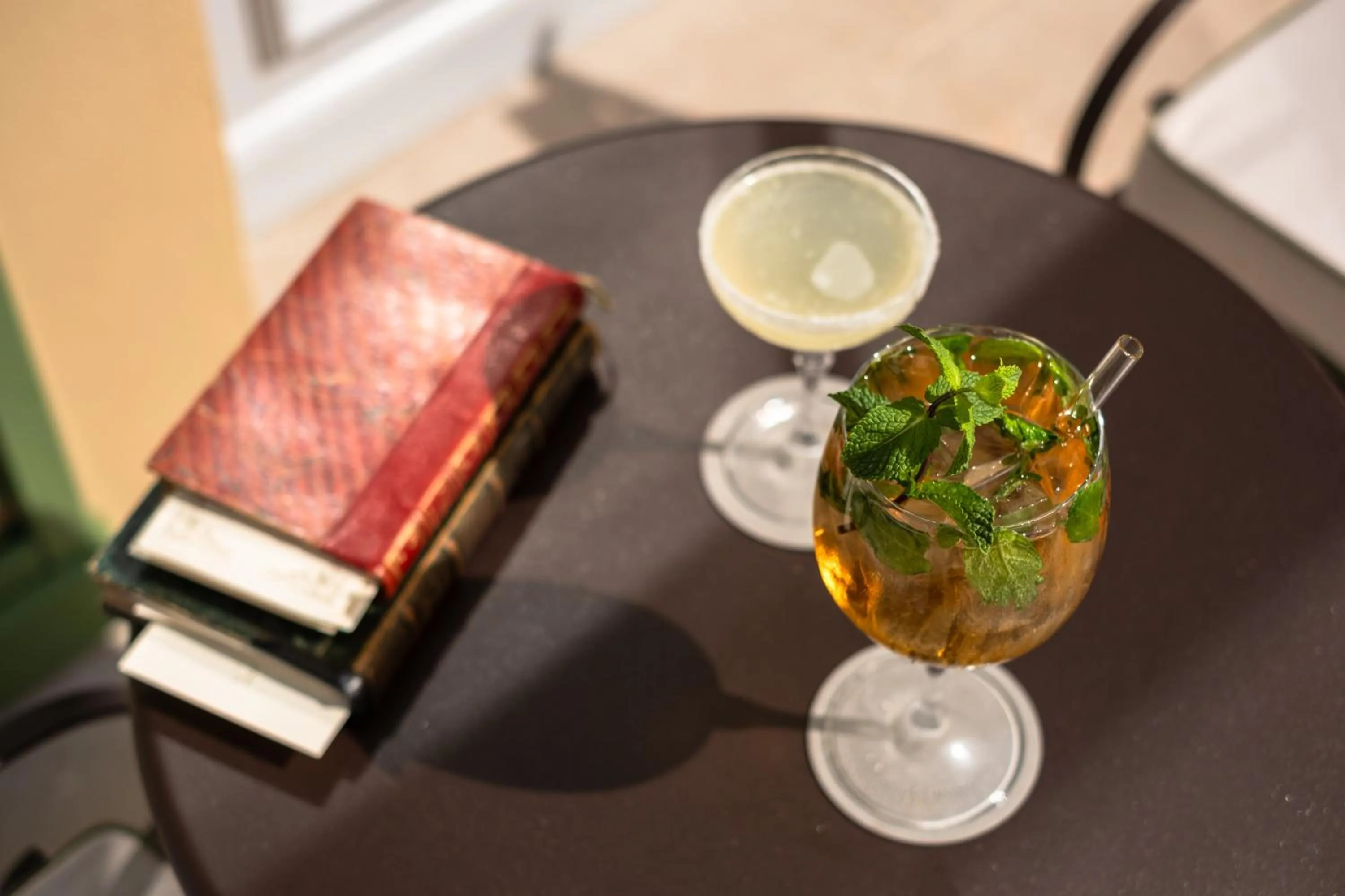 Restaurant/places to eat in Hôtel Les Lumières - Relais & Châteaux