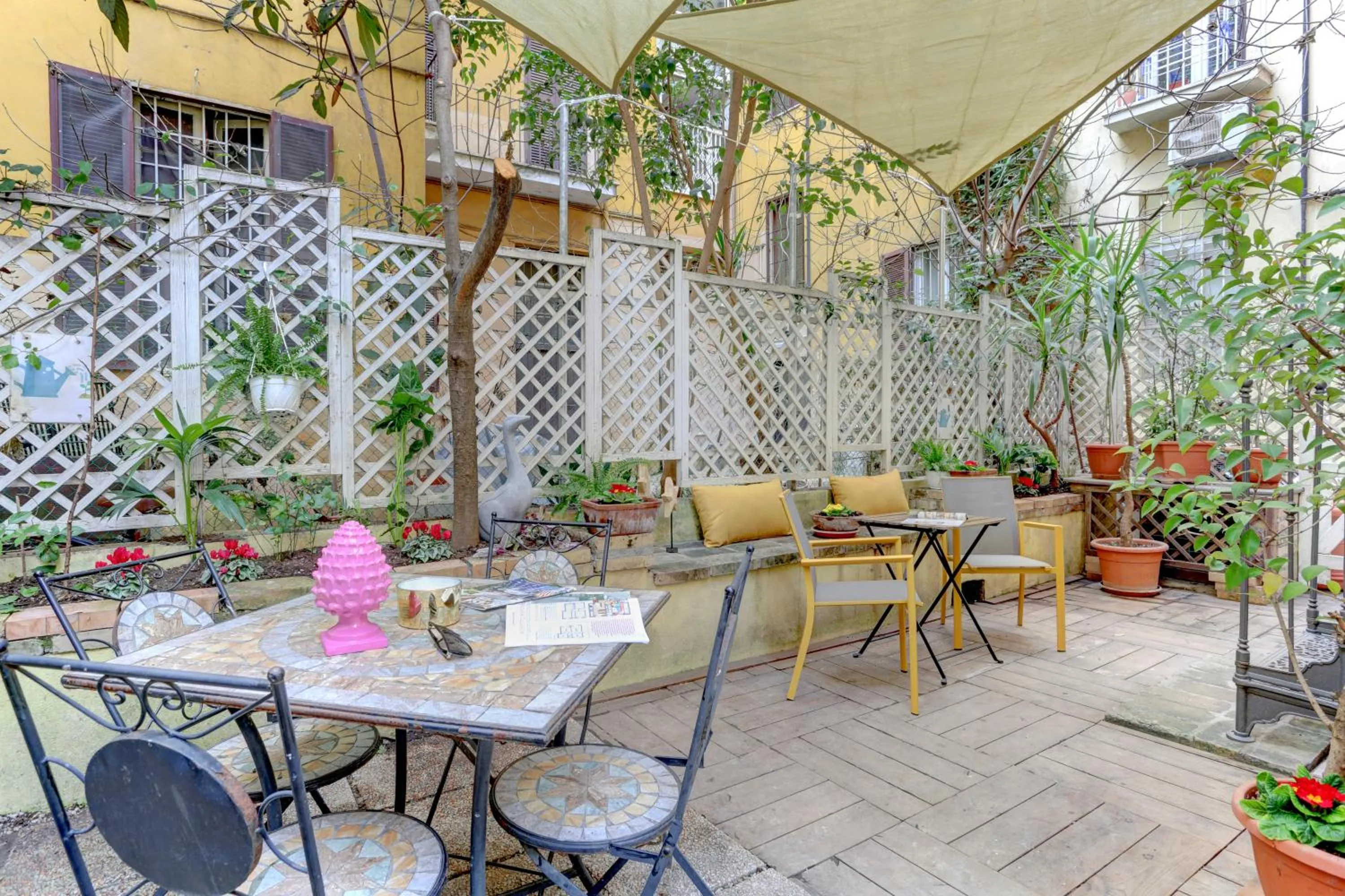 Property building in Colosseo Secret Garden - Home and More