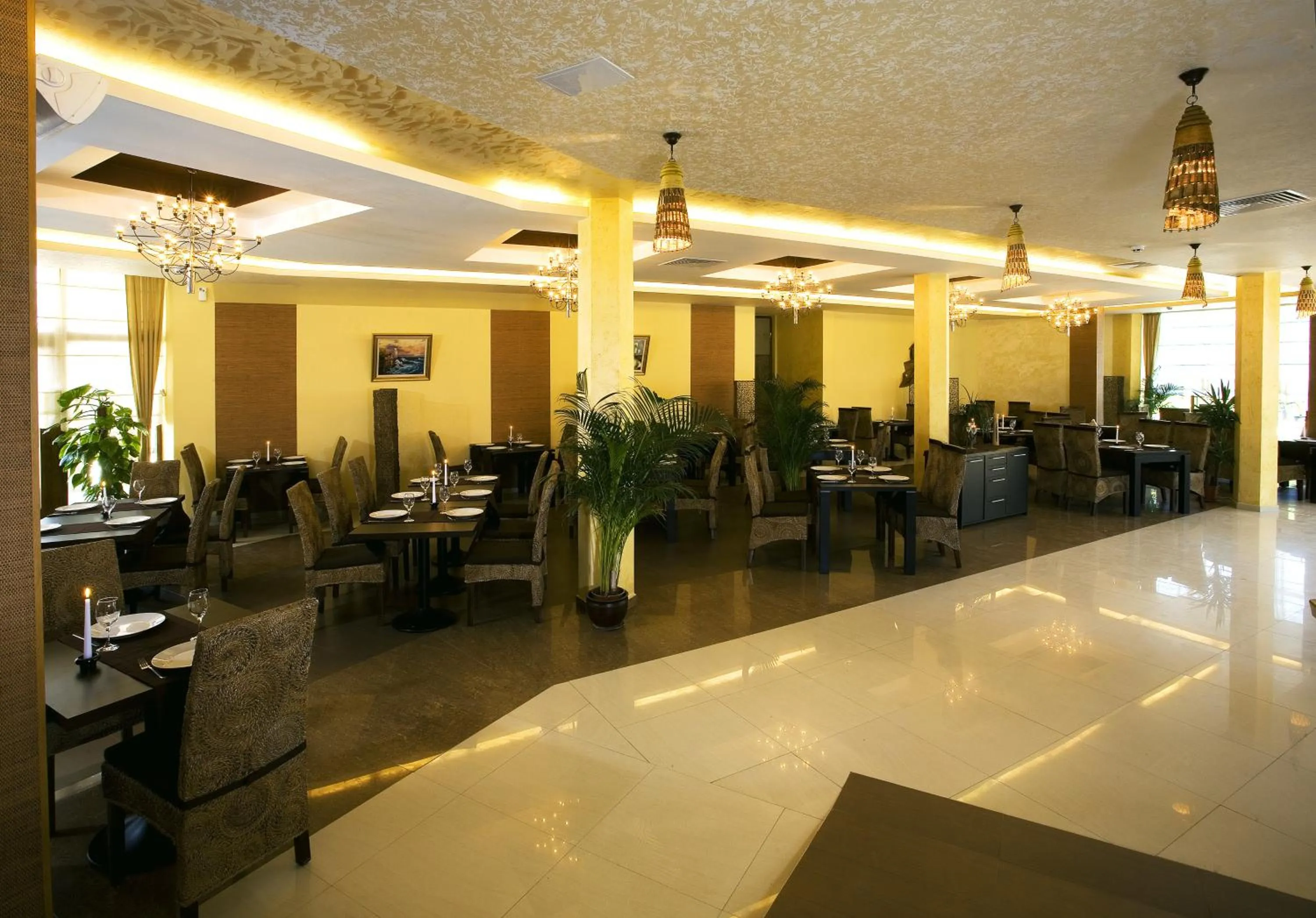 Restaurant/places to eat in Laguna Beach Resort & Spa