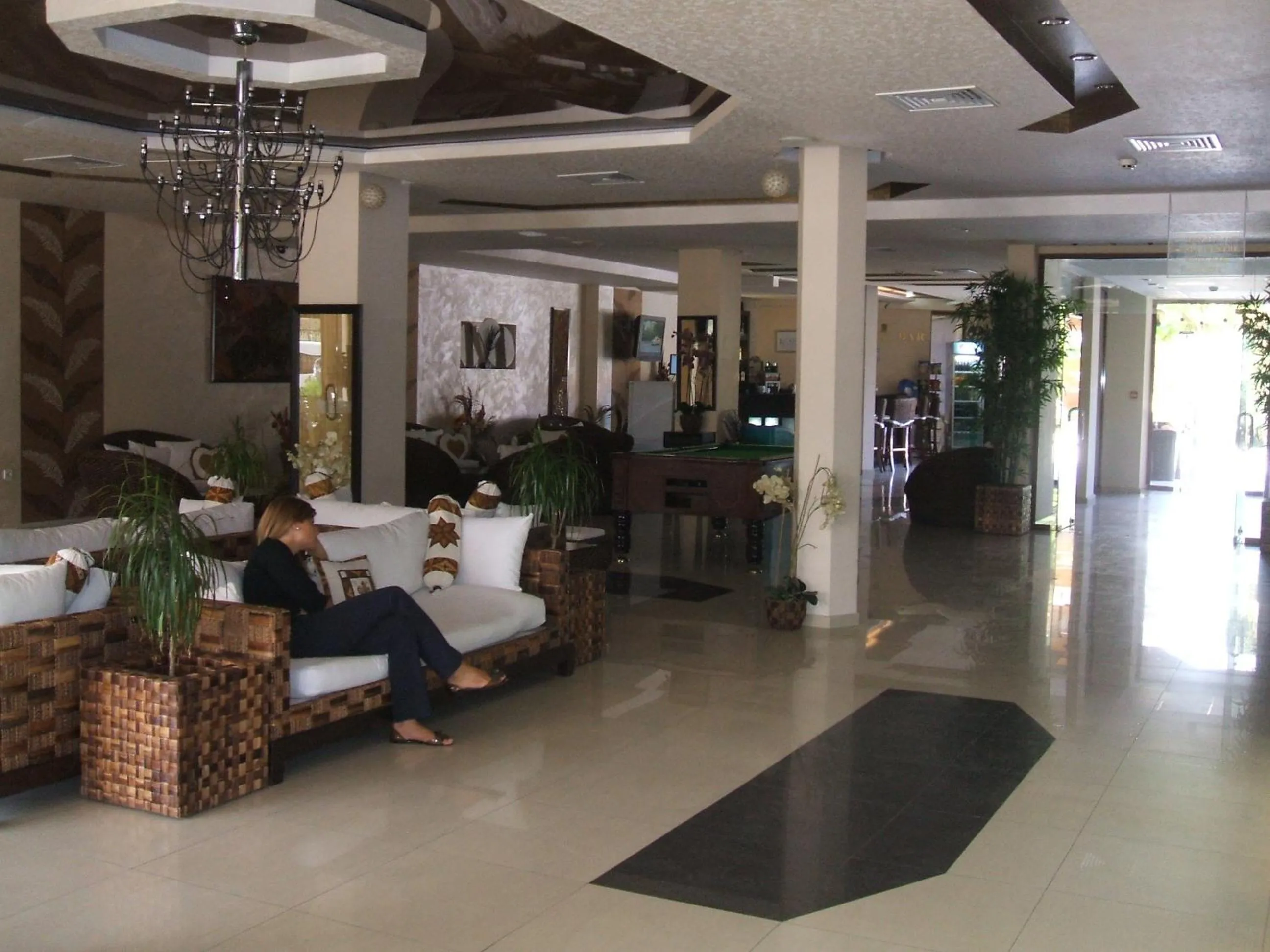 Billiard in Laguna Beach Resort & Spa