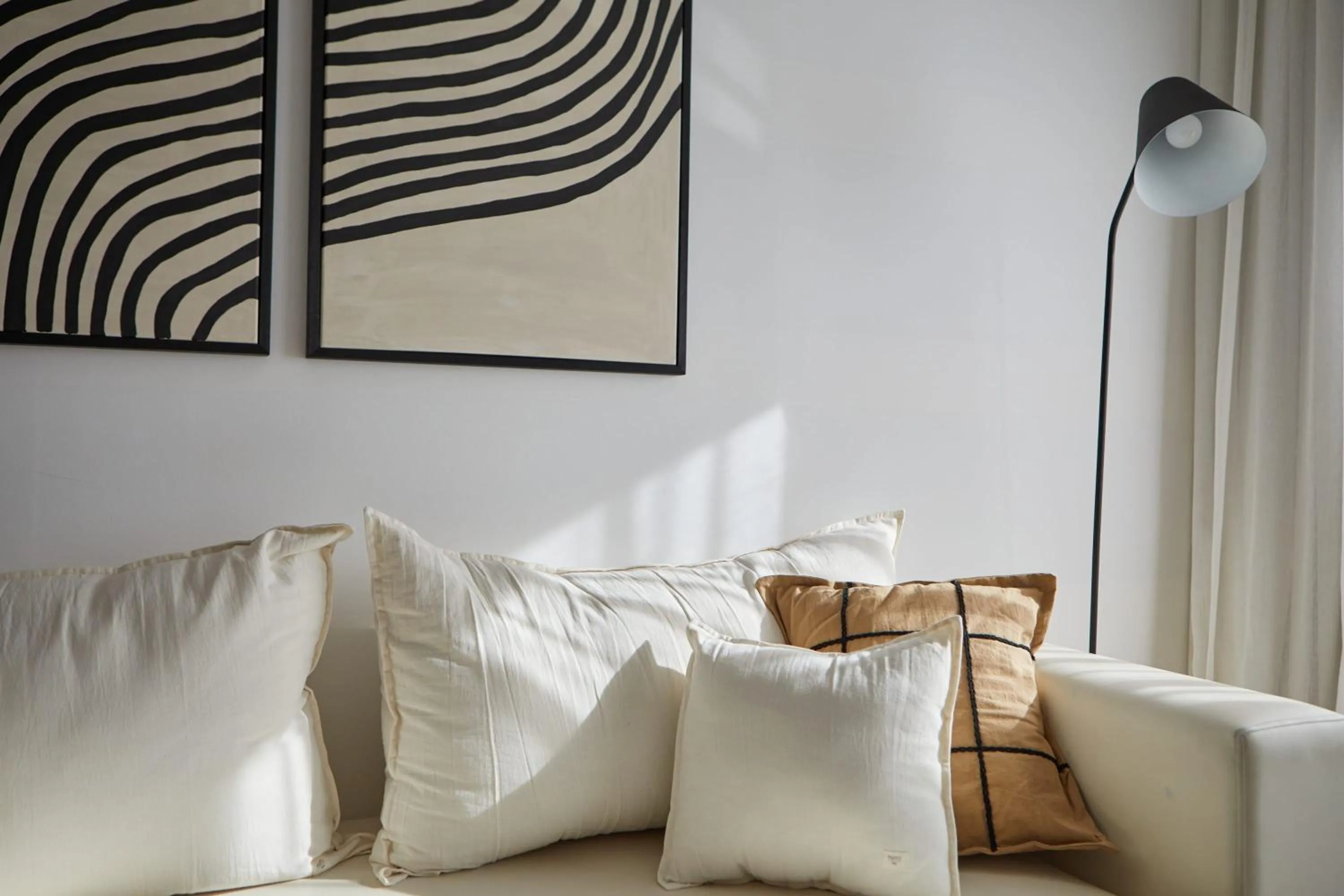 Living room, Bed in Nido at Quartier del Polo