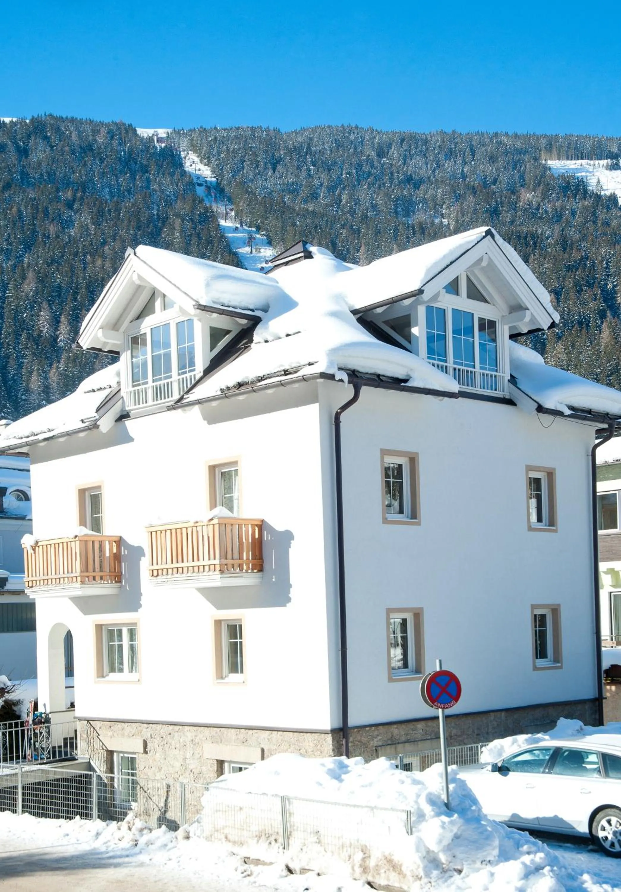 Property building in Chalet Embacher by AlpenTravel